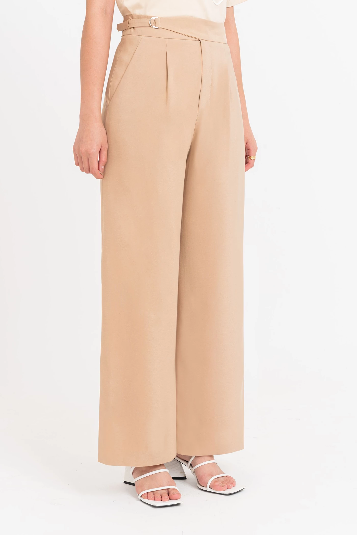 Citrus Wind Pants - Quần Tuytsi cách điệu