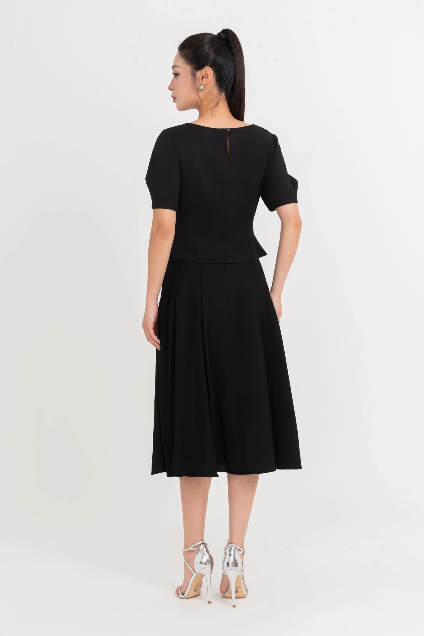 Linen Flare Skirt - Chân váy xòe