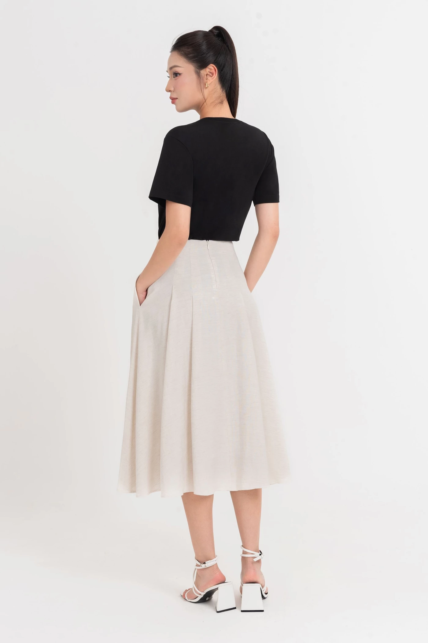 Linen Flare Skirt - Chân váy xòe