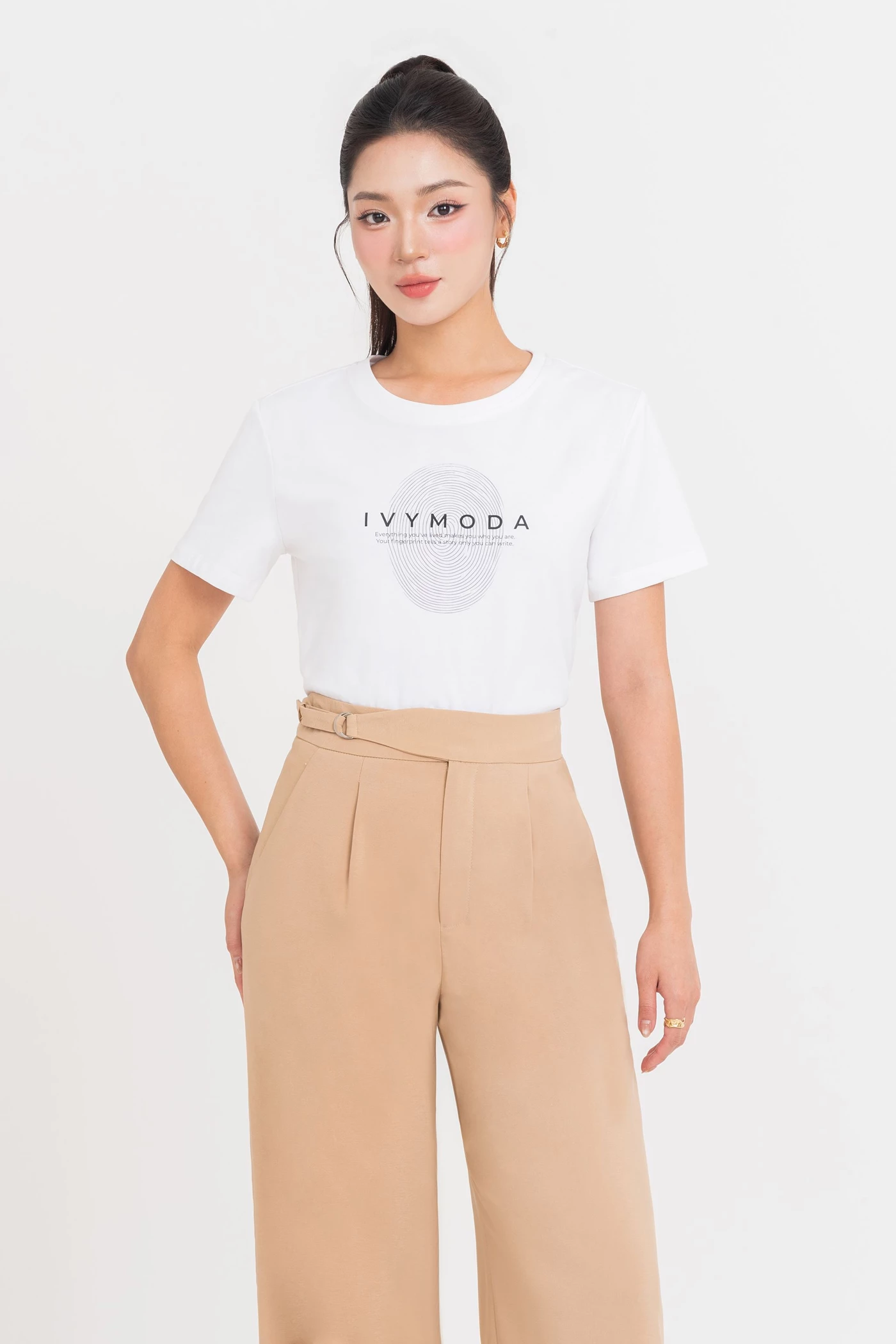 Signature Tee - Áo thun IVY moda