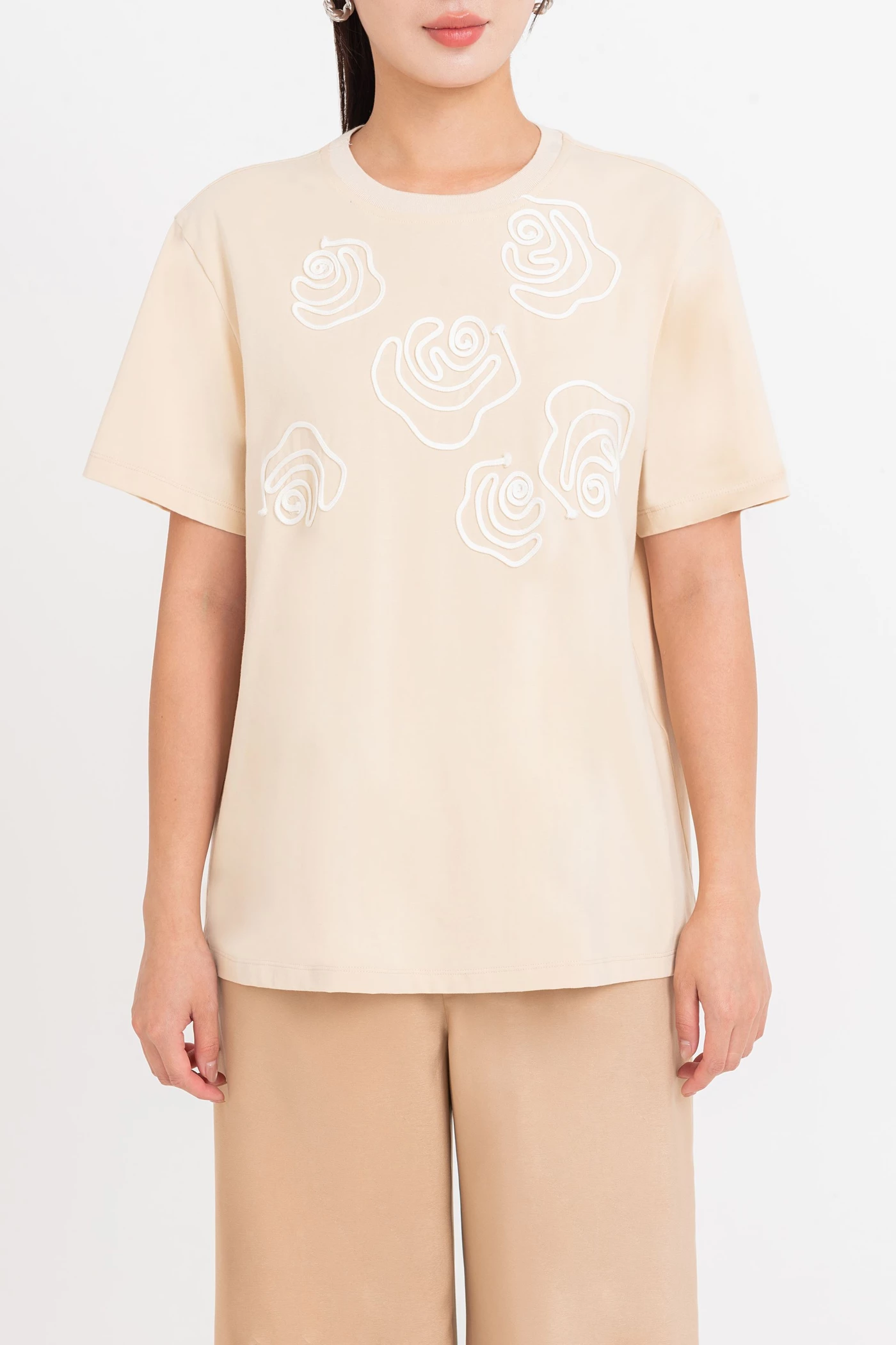 Rose Trace Tee – Áo thun họa tiết