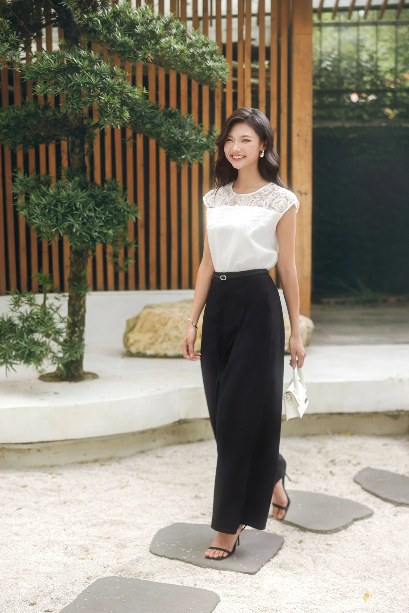 Lace Summer Top - Áo kiểu phối ren