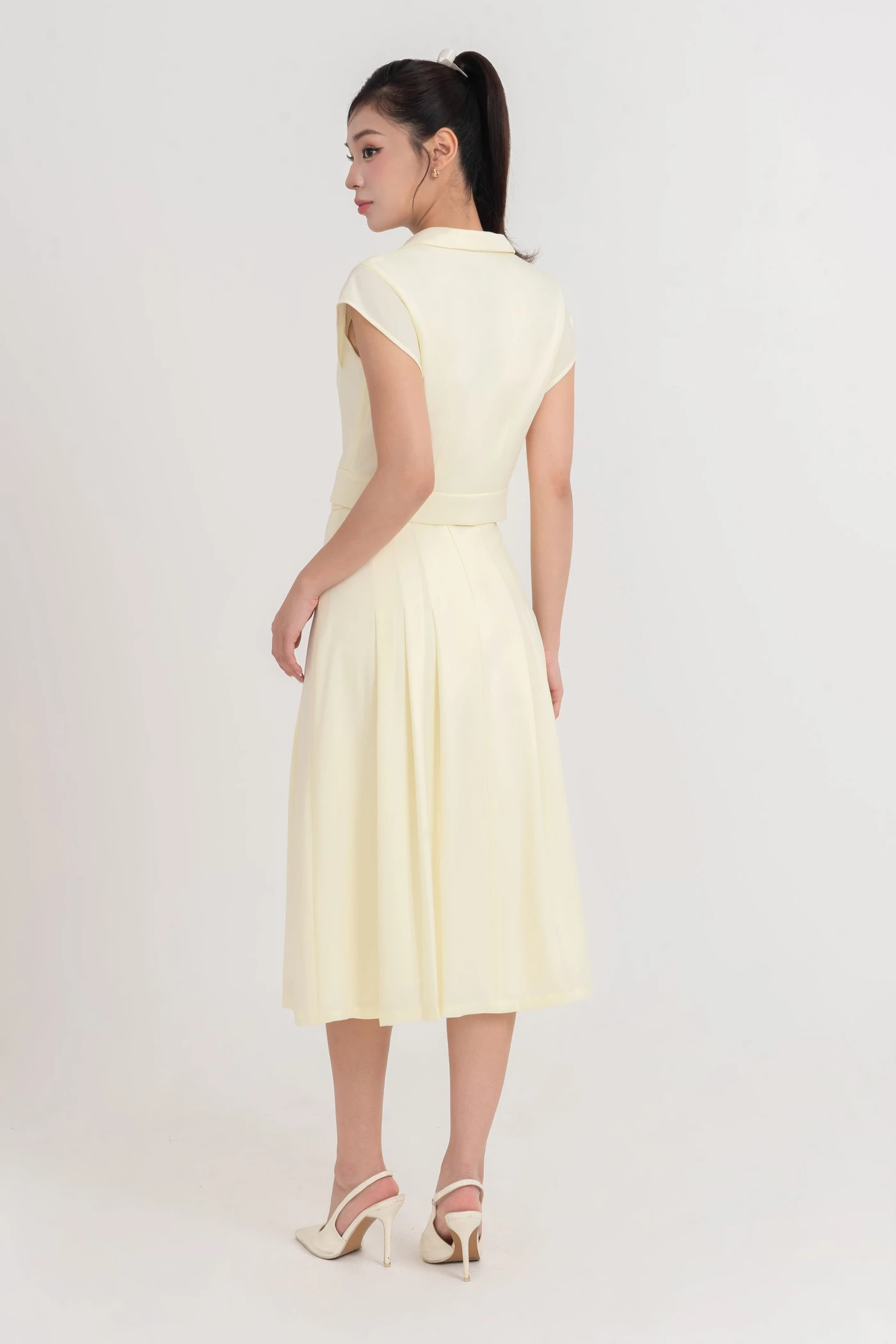 Soft IVY Top - Áo sơ mi dáng Vest