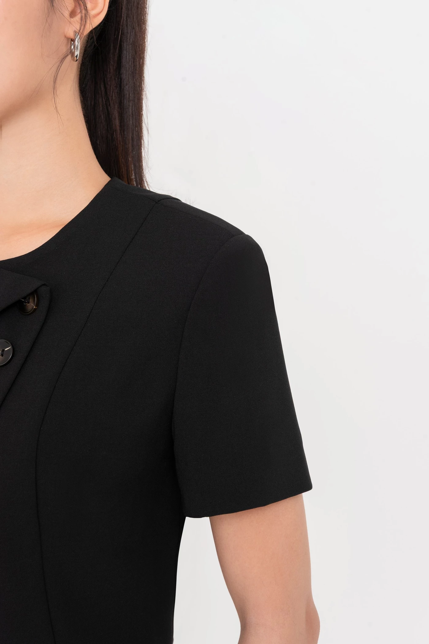 Áo Croptop Tuytsi cách điệu