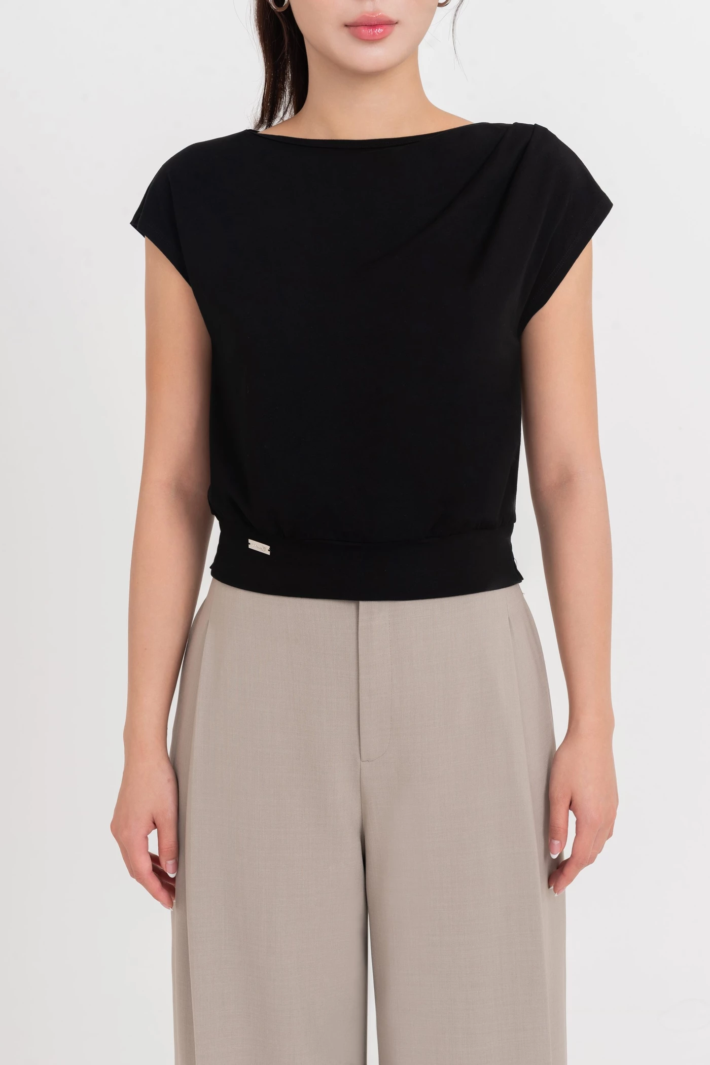Draped Top - Áo thun bo gấu