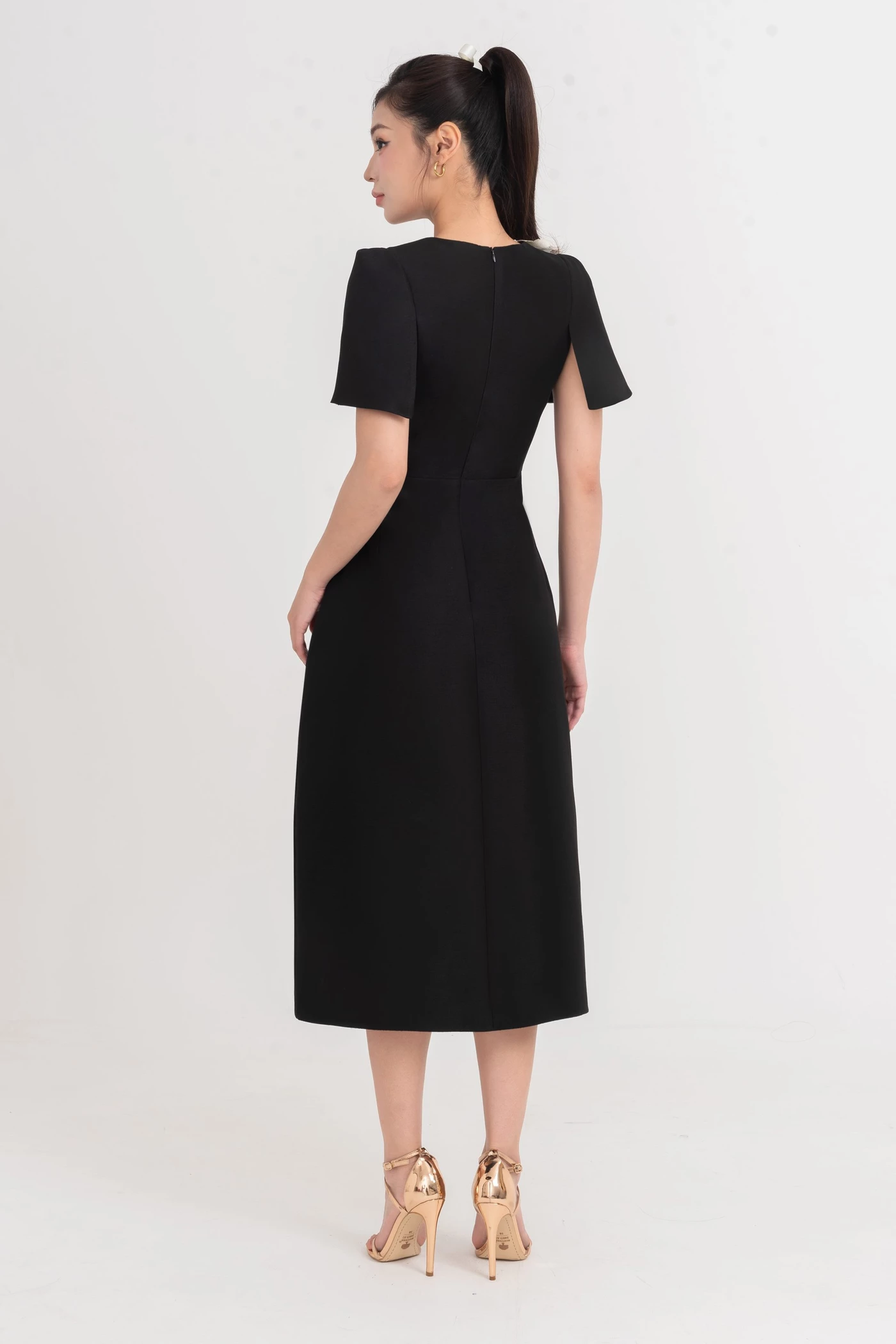 The Noir Bloom Dress - Đầm dạ hội