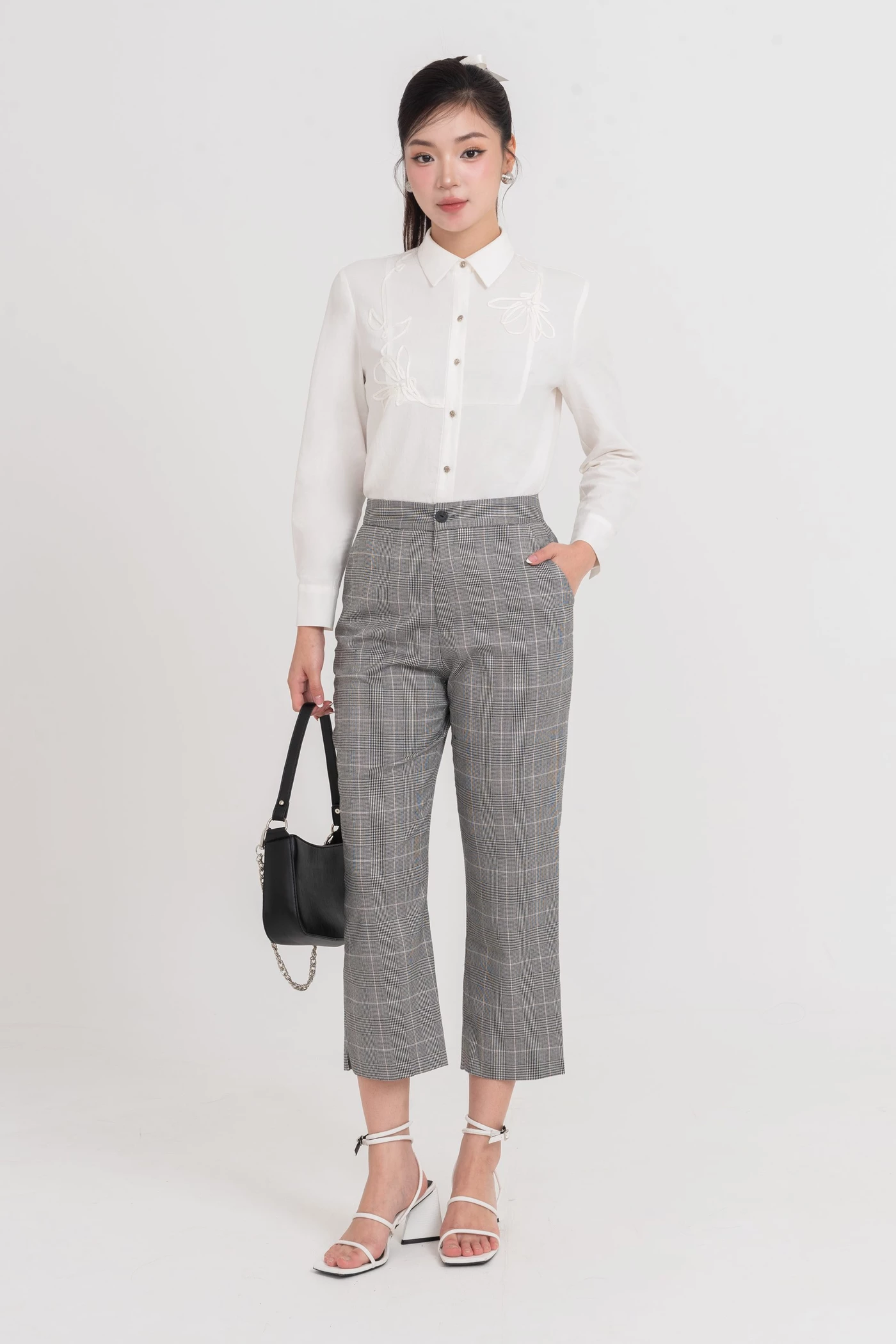 Floral Embro Shirt - Áo sơ mi Cotton