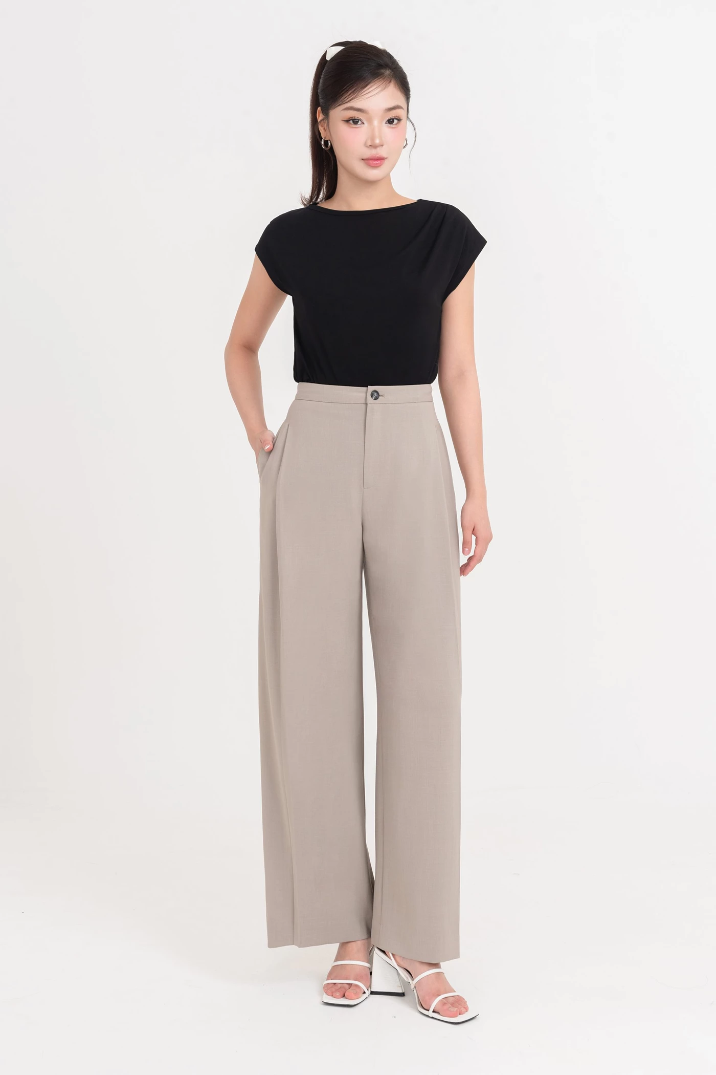 Draped Top - Áo thun bo gấu