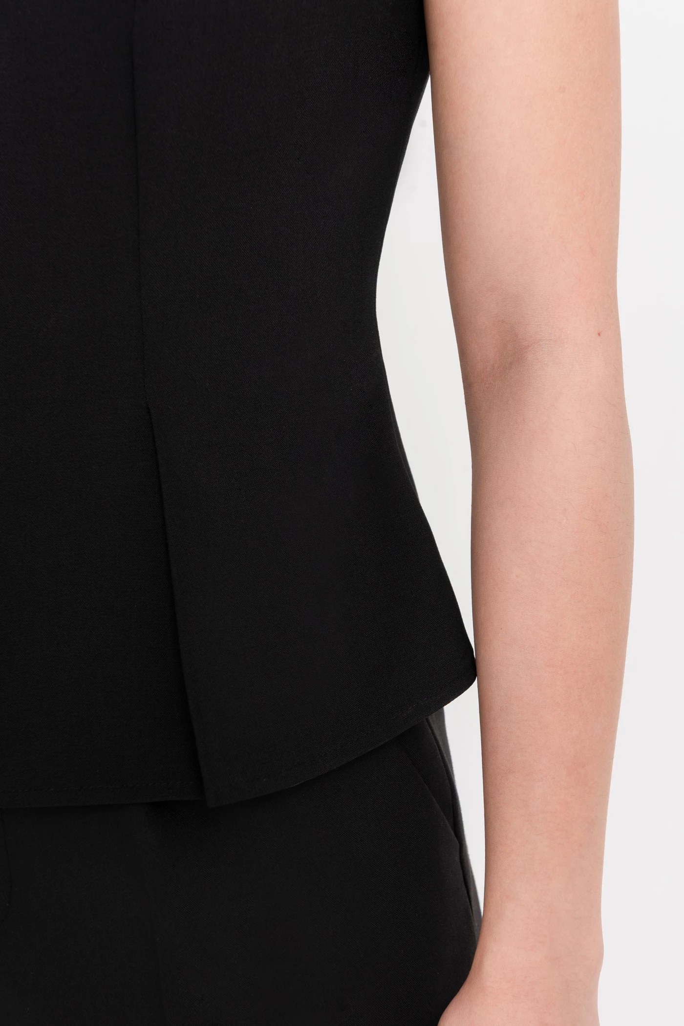 Grace Peplum Top - Áo kiểu Tuytsi