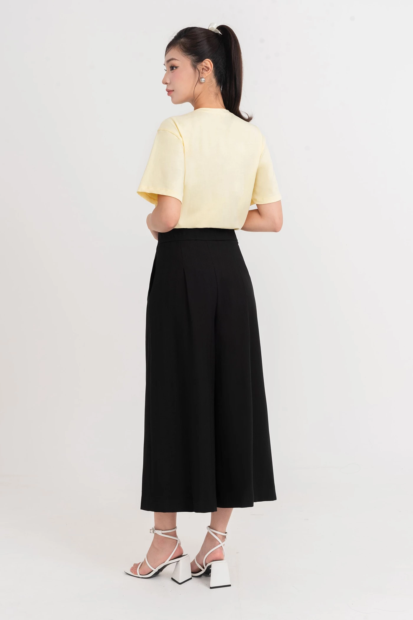 Blossom Spark Tee - Áo thun Cotton