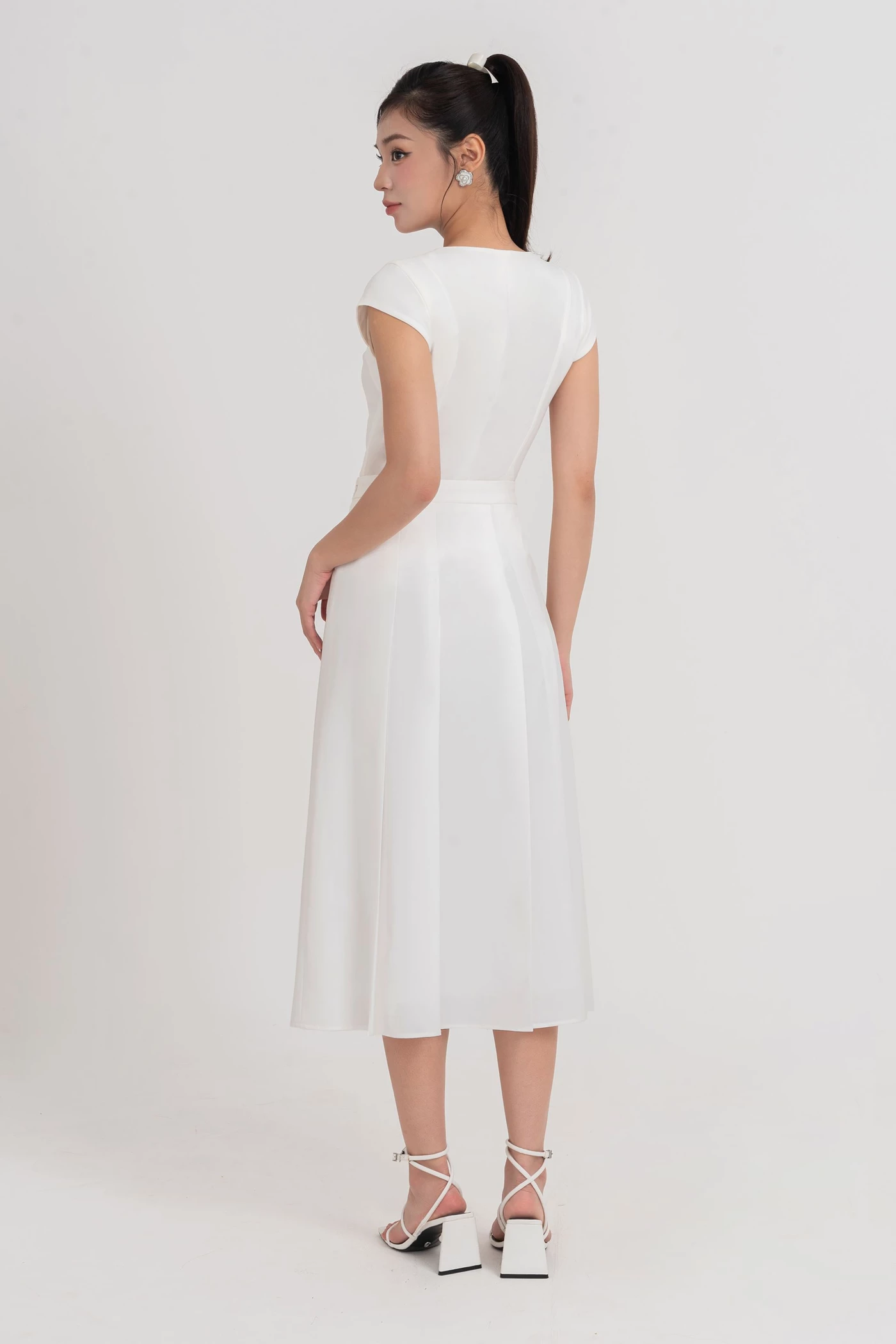 Grace Peplum Top - Áo kiểu Tuytsi