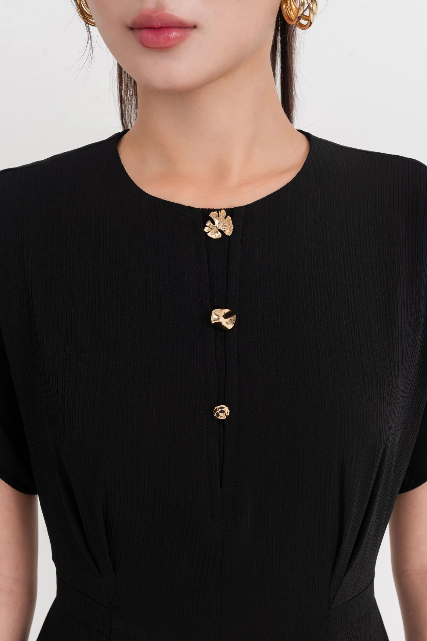 Black Elegance Dress – Đầm lụa xòe