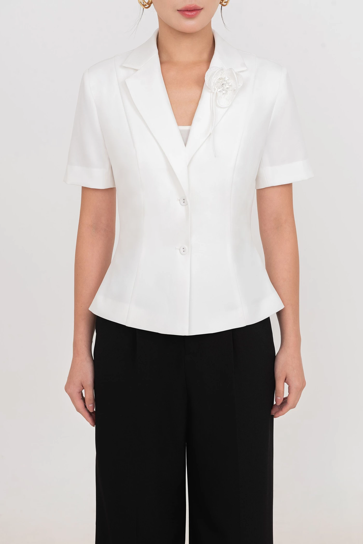 Áo vest Tuytsi cách điệu