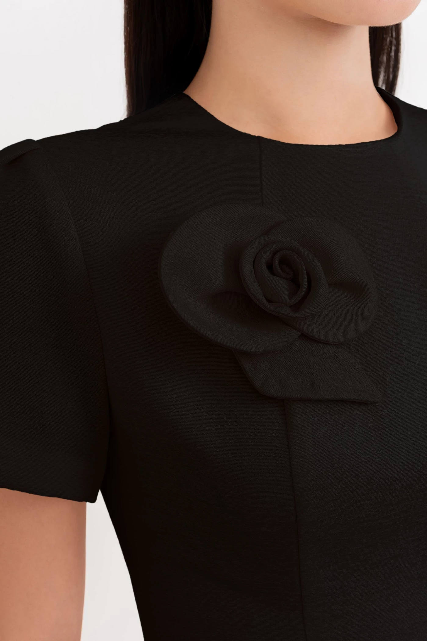 Flower Accent Dress - Đầm xòe Oganza