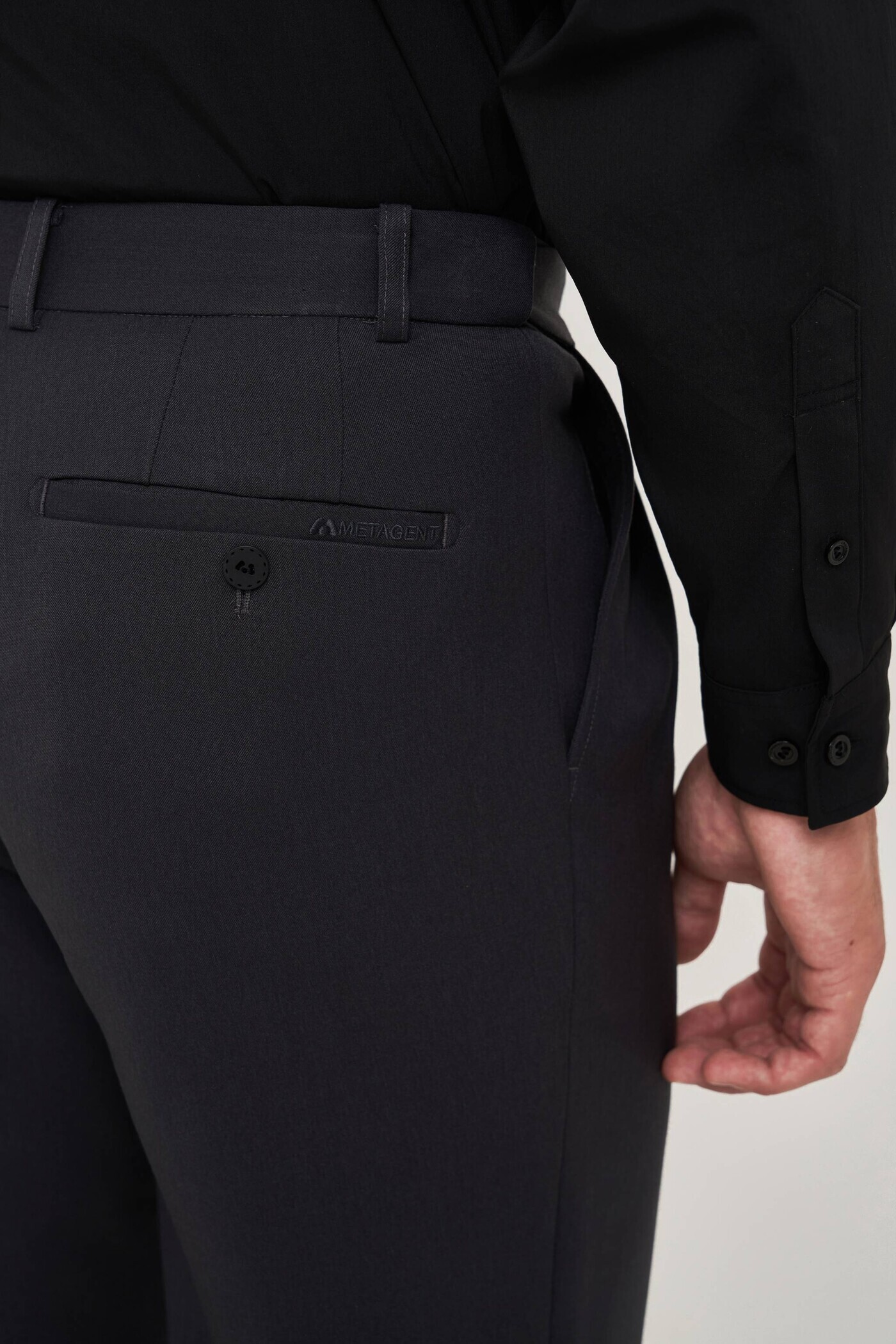 Quần dài Tuytsi Relaxed Grip
