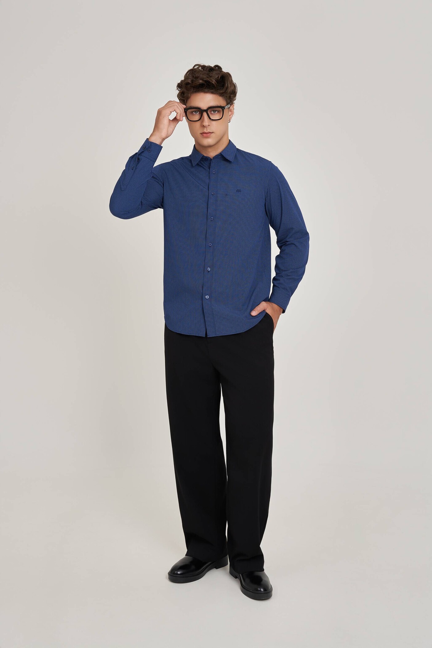 Áo sơ mi kẻ tay dài