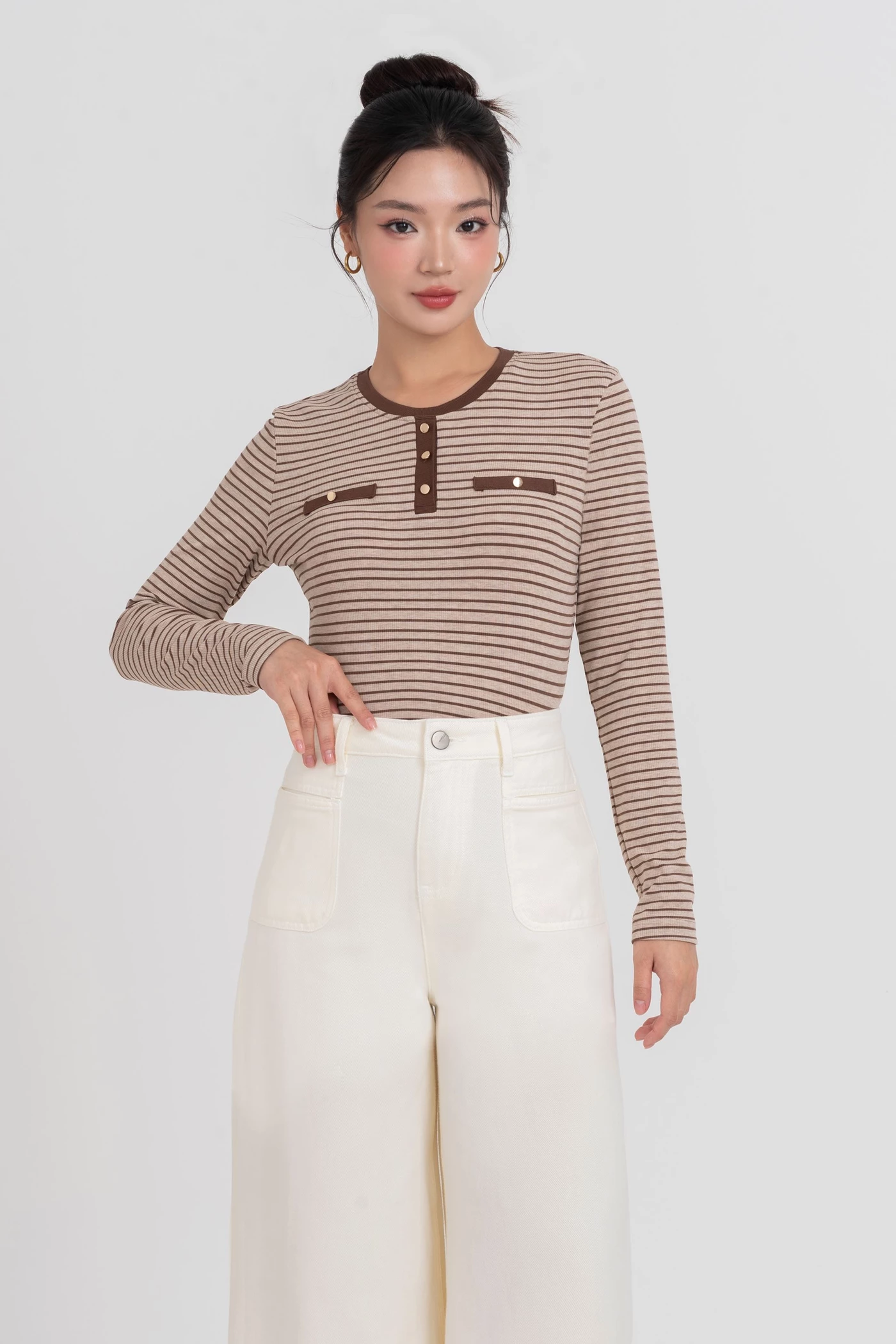 Cream Jeans - Quần Jeans ống loe