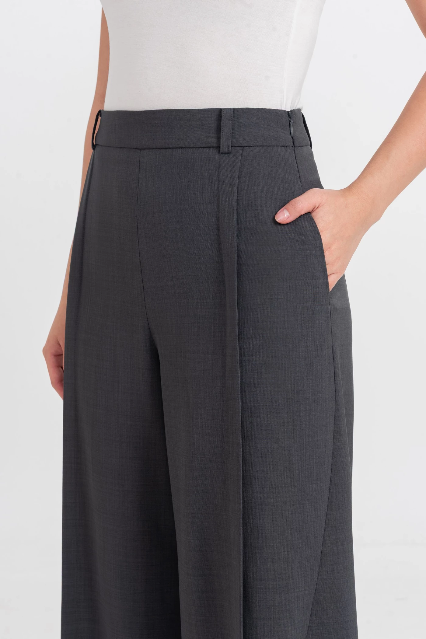 Quần dài Urban Chic Ensemble
