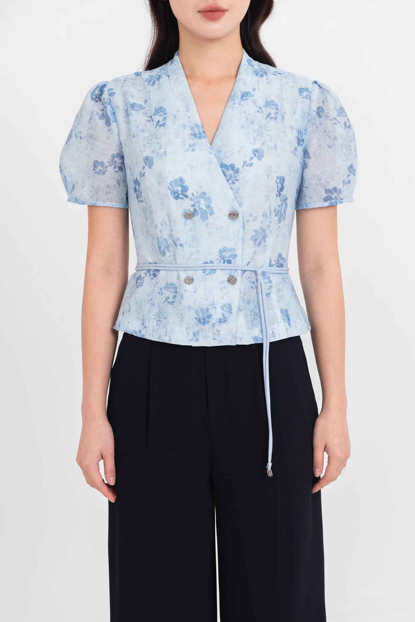 Áo blouse hoa xanh cổ V