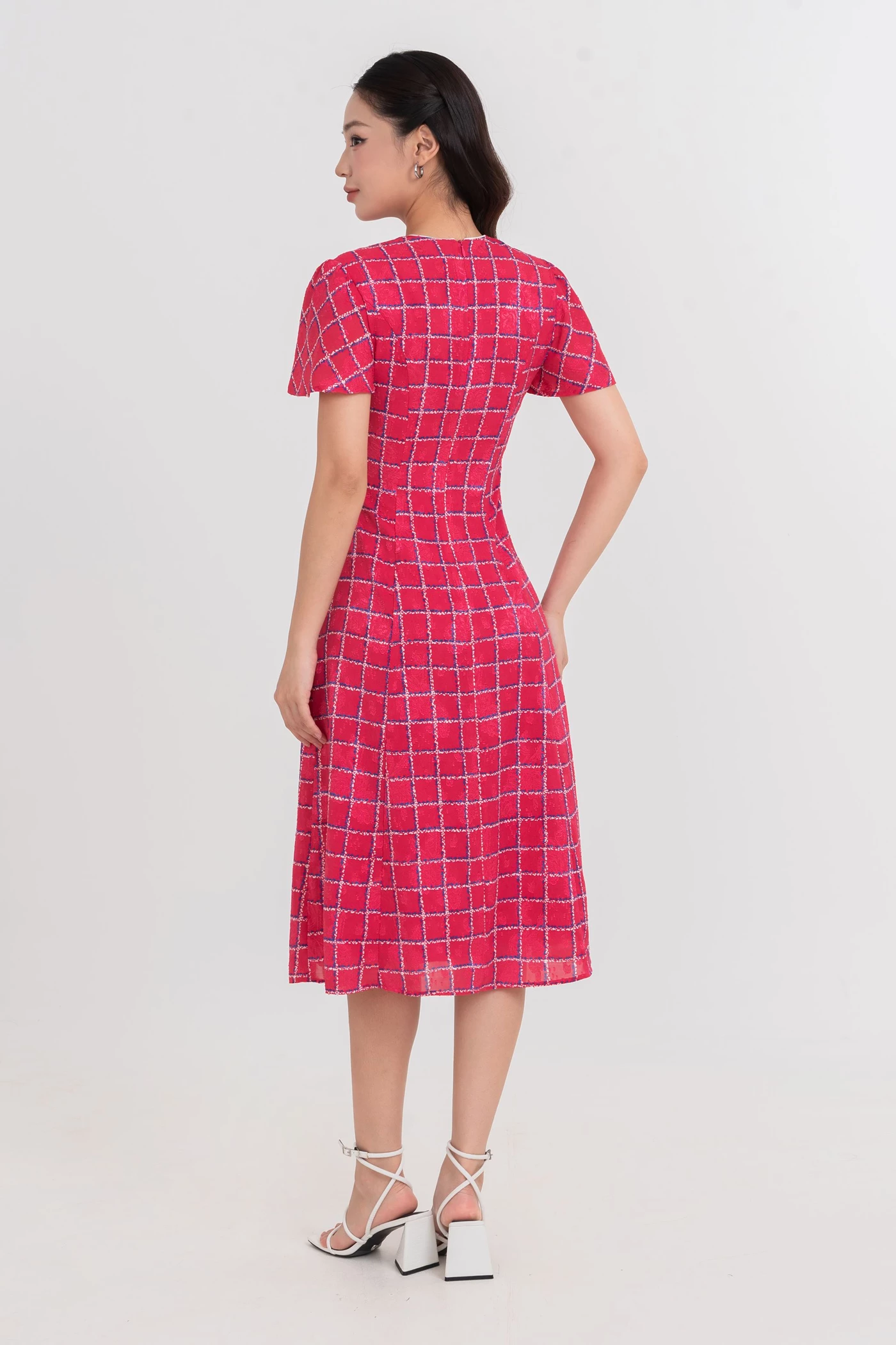 Đầm caro xòe Chic Flared