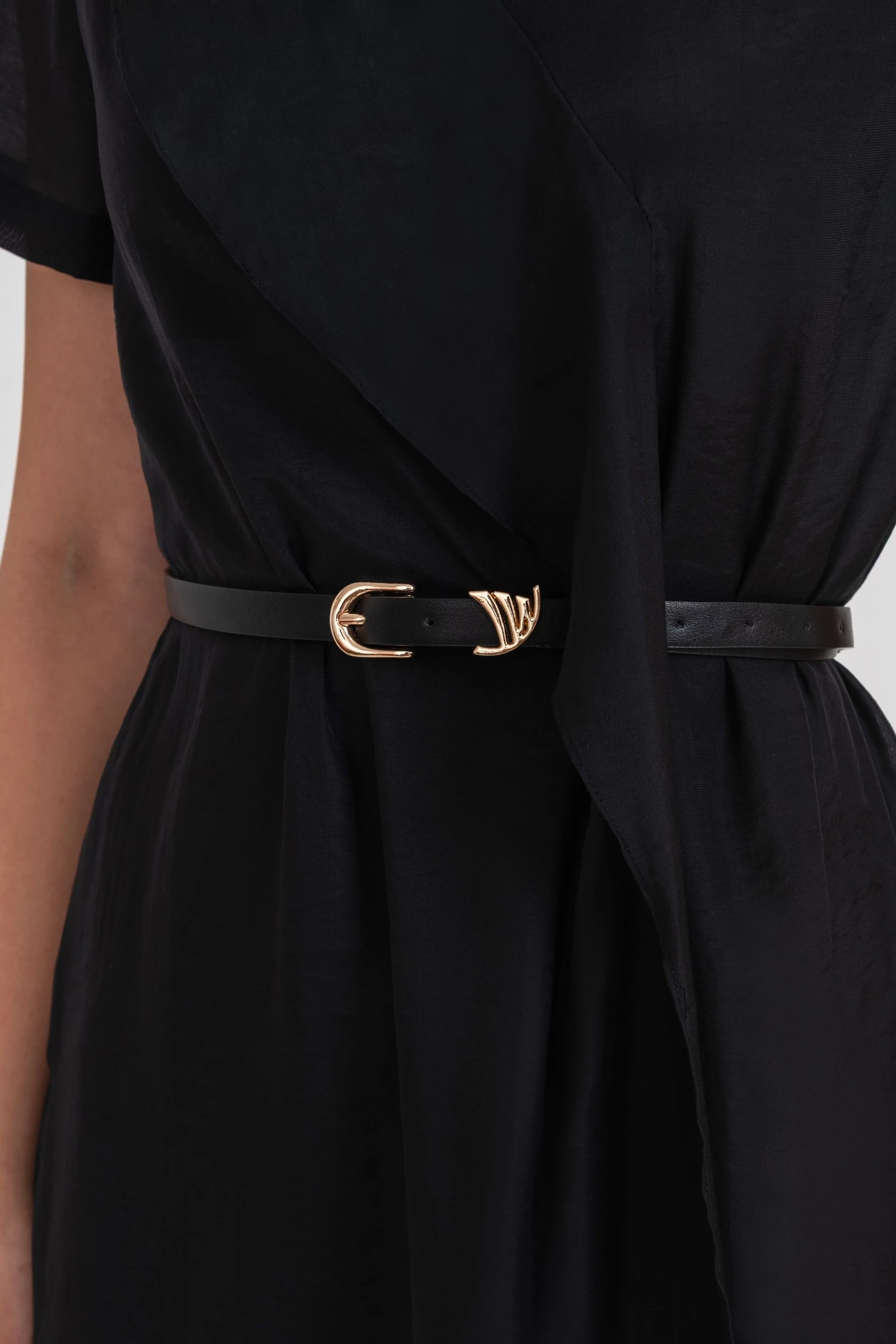 Black Silk - Đầm lụa kiểu
