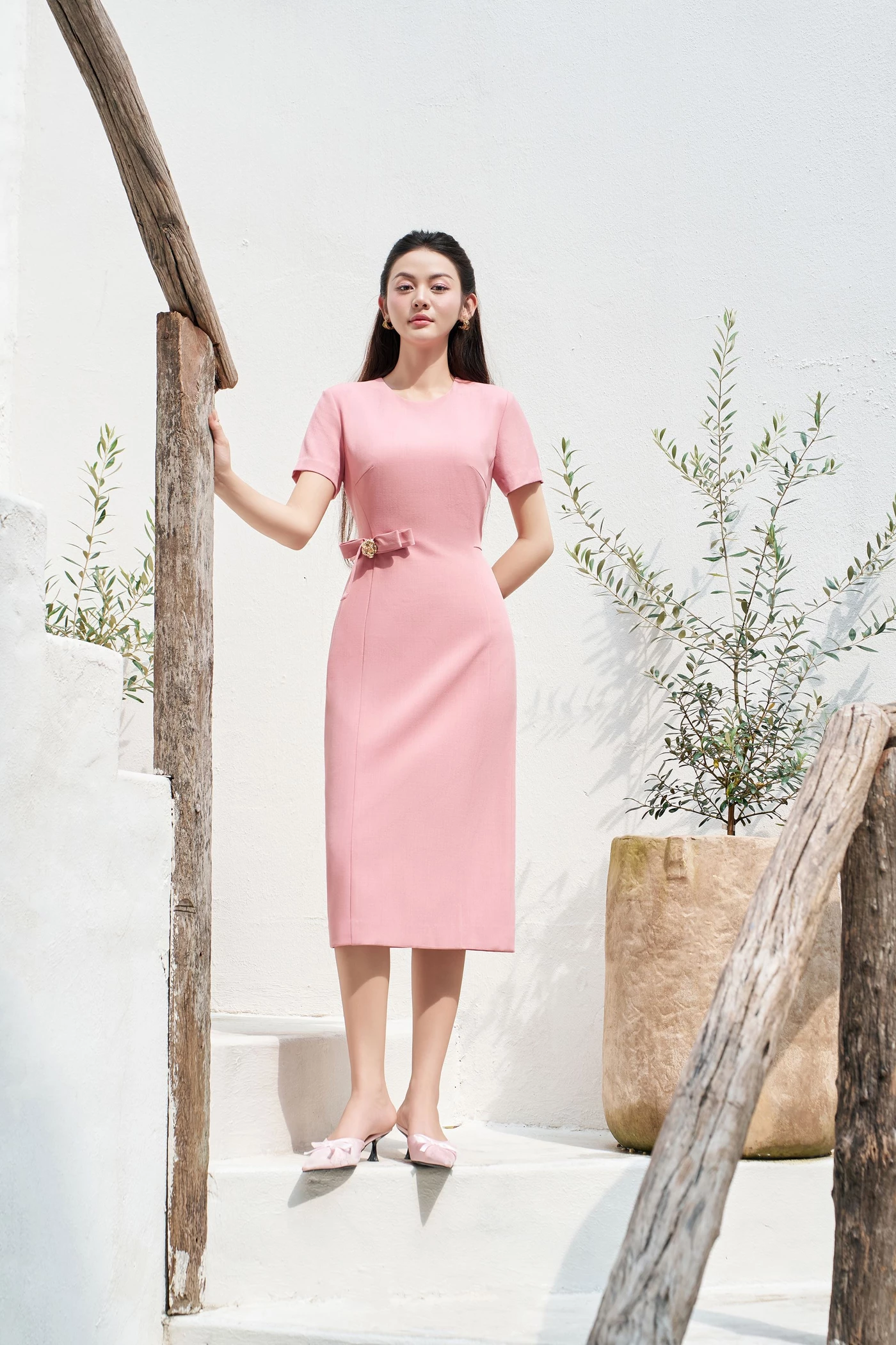 Đầm ôm Chic Bow