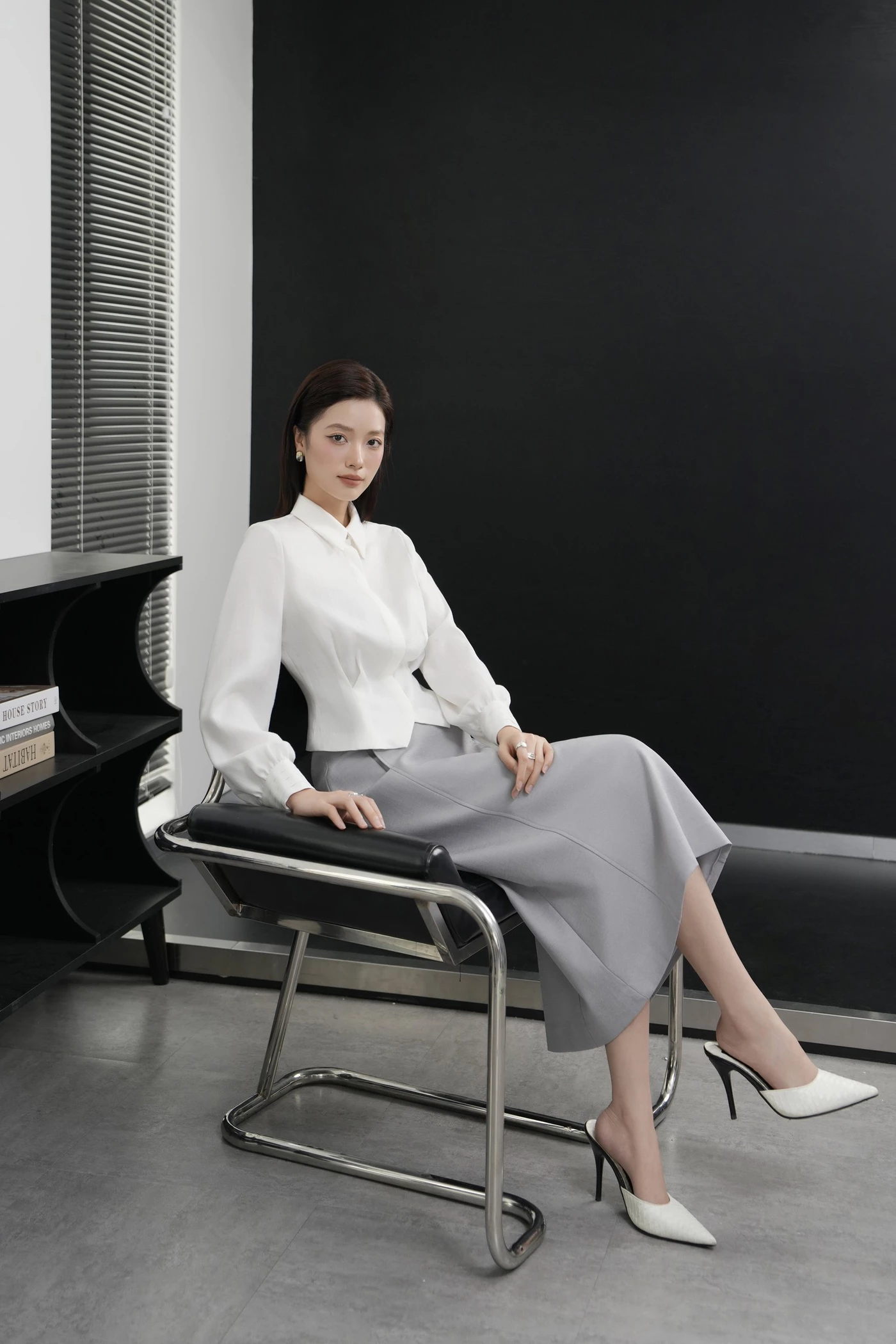 Chân váy bút chì Minimal