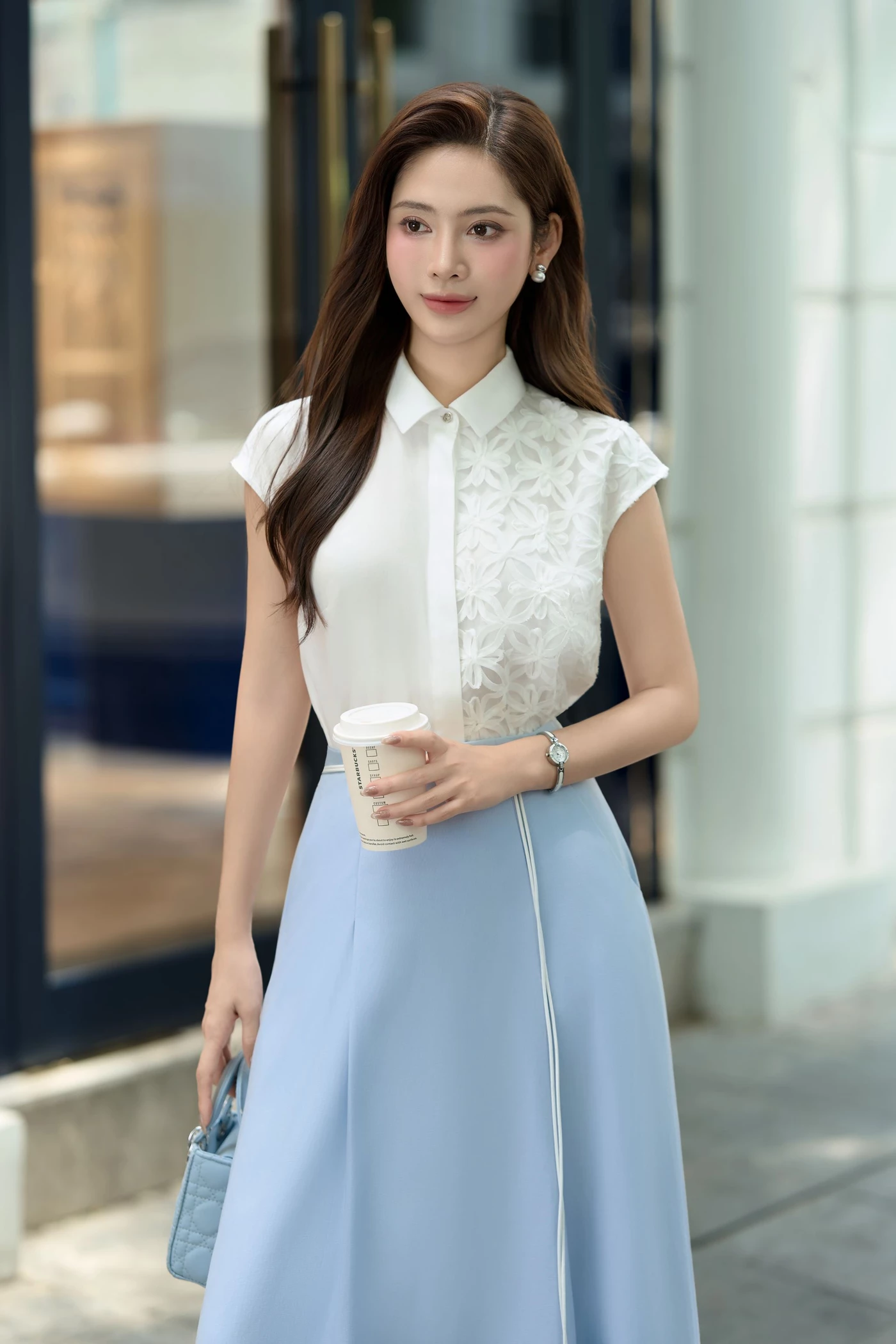 Áo sơ mi lụa Daisy Panel