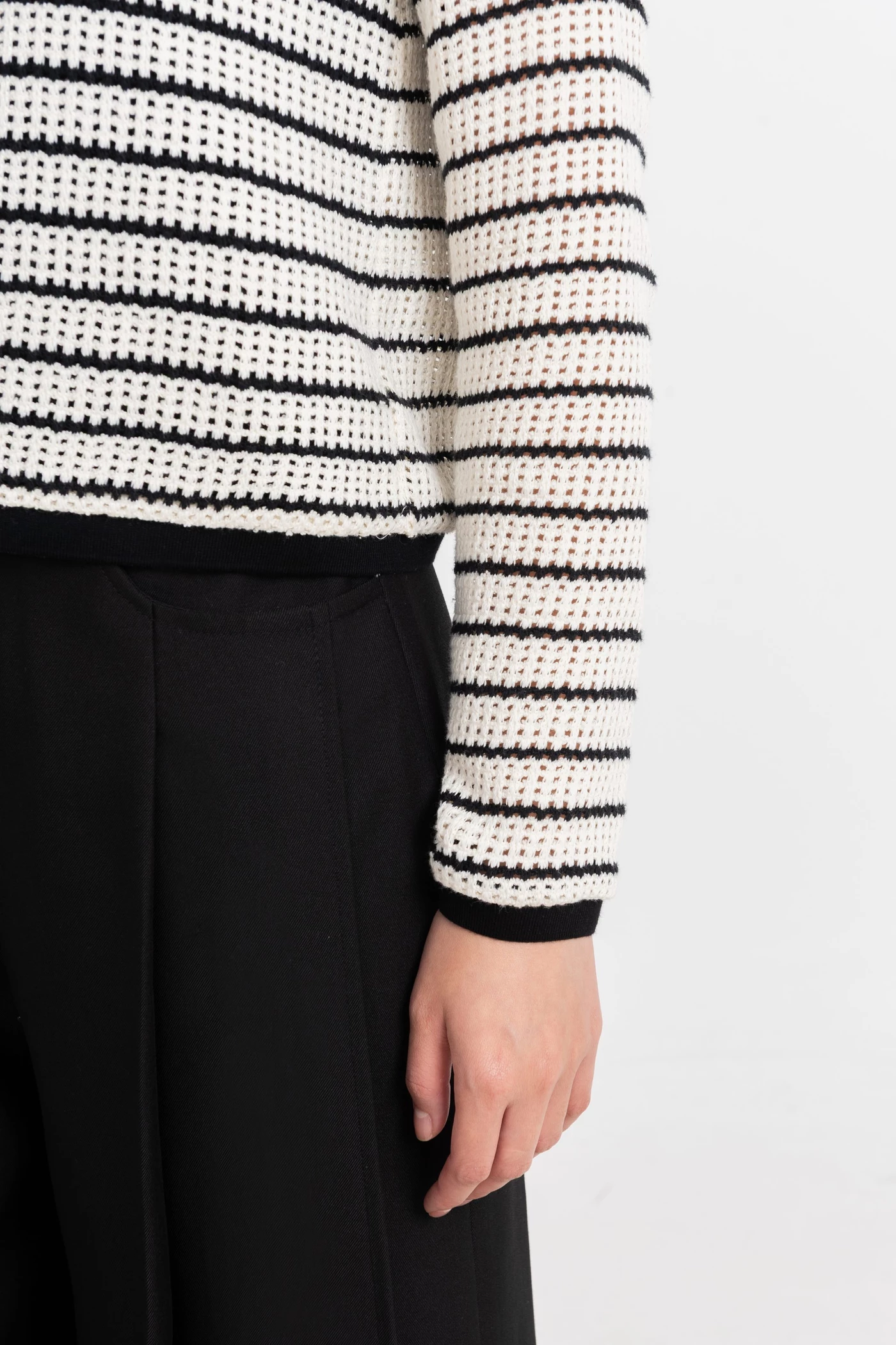 Áo len tay dài Parisian Stripe