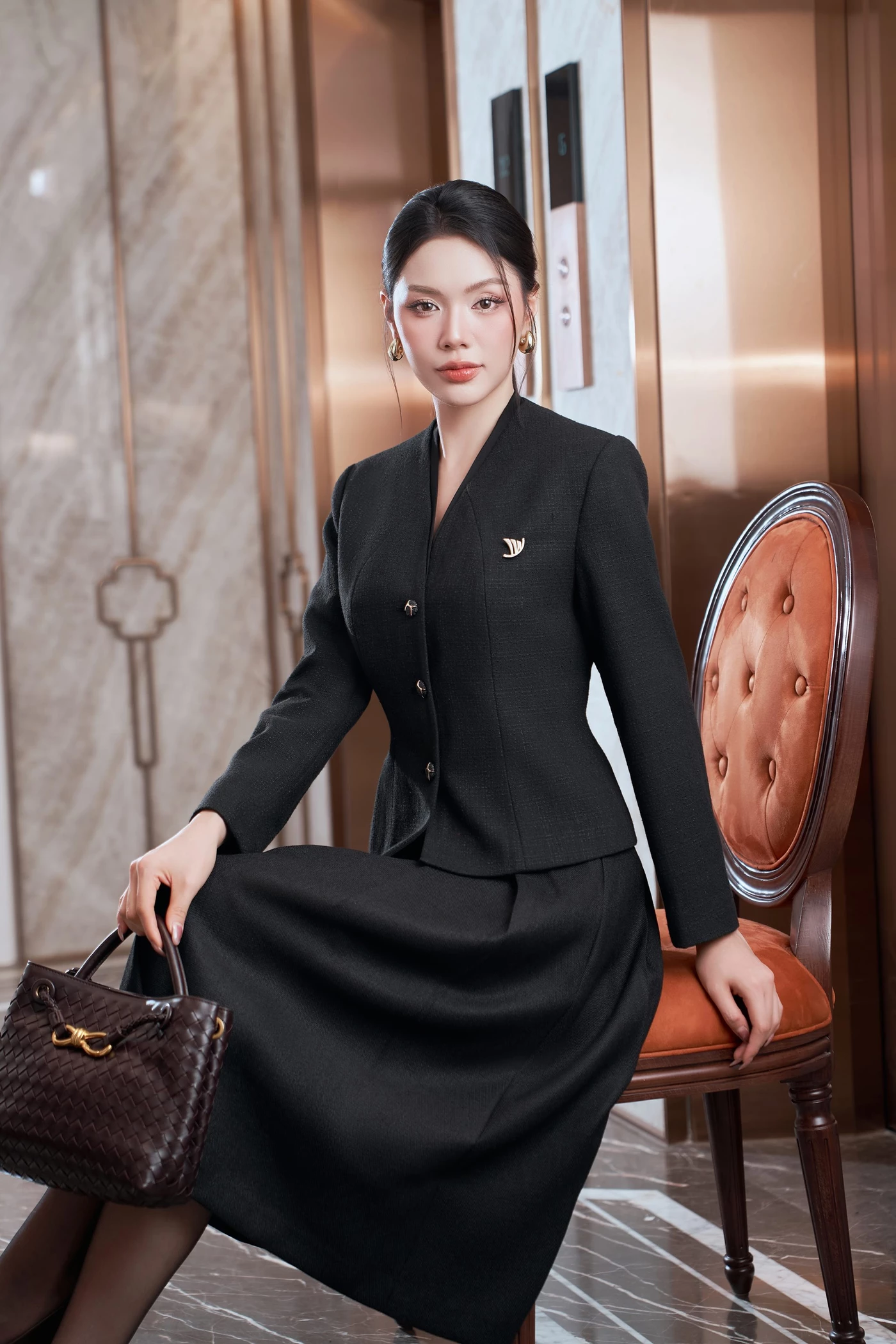 Áo vest cổ V Tweed Retro