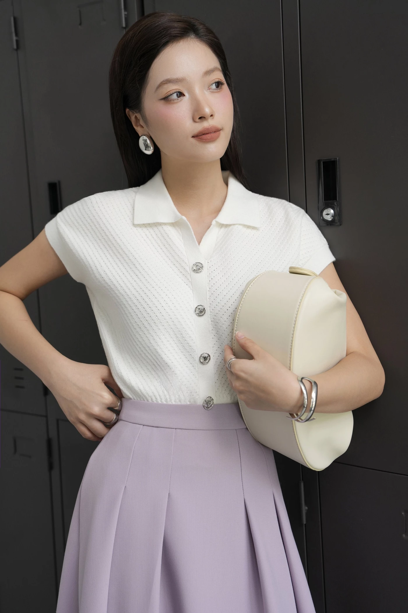 Áo len sợi đan chéo