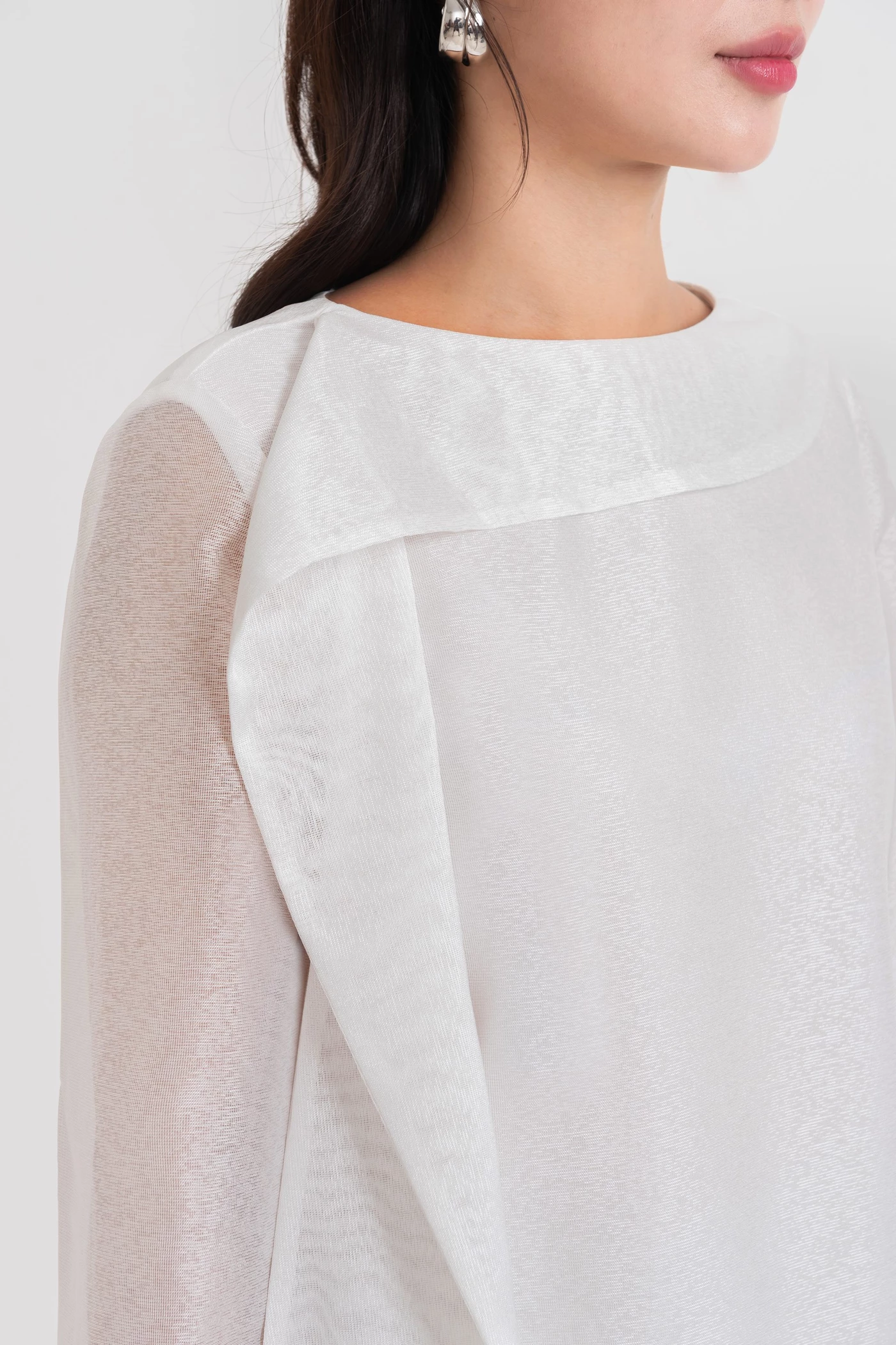 Áo sơ mi lụa Layered Bow