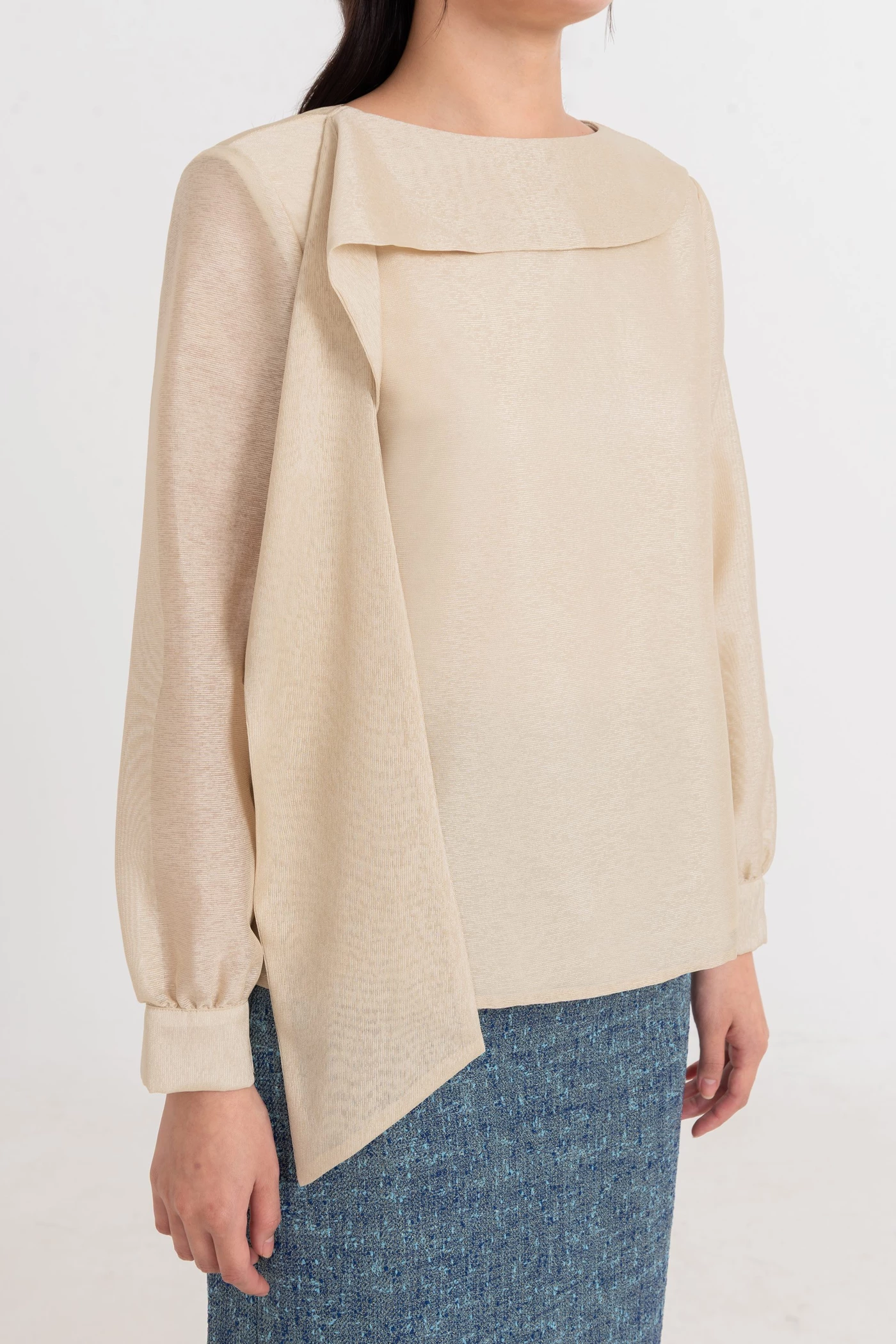 Áo sơ mi lụa Layered Bow