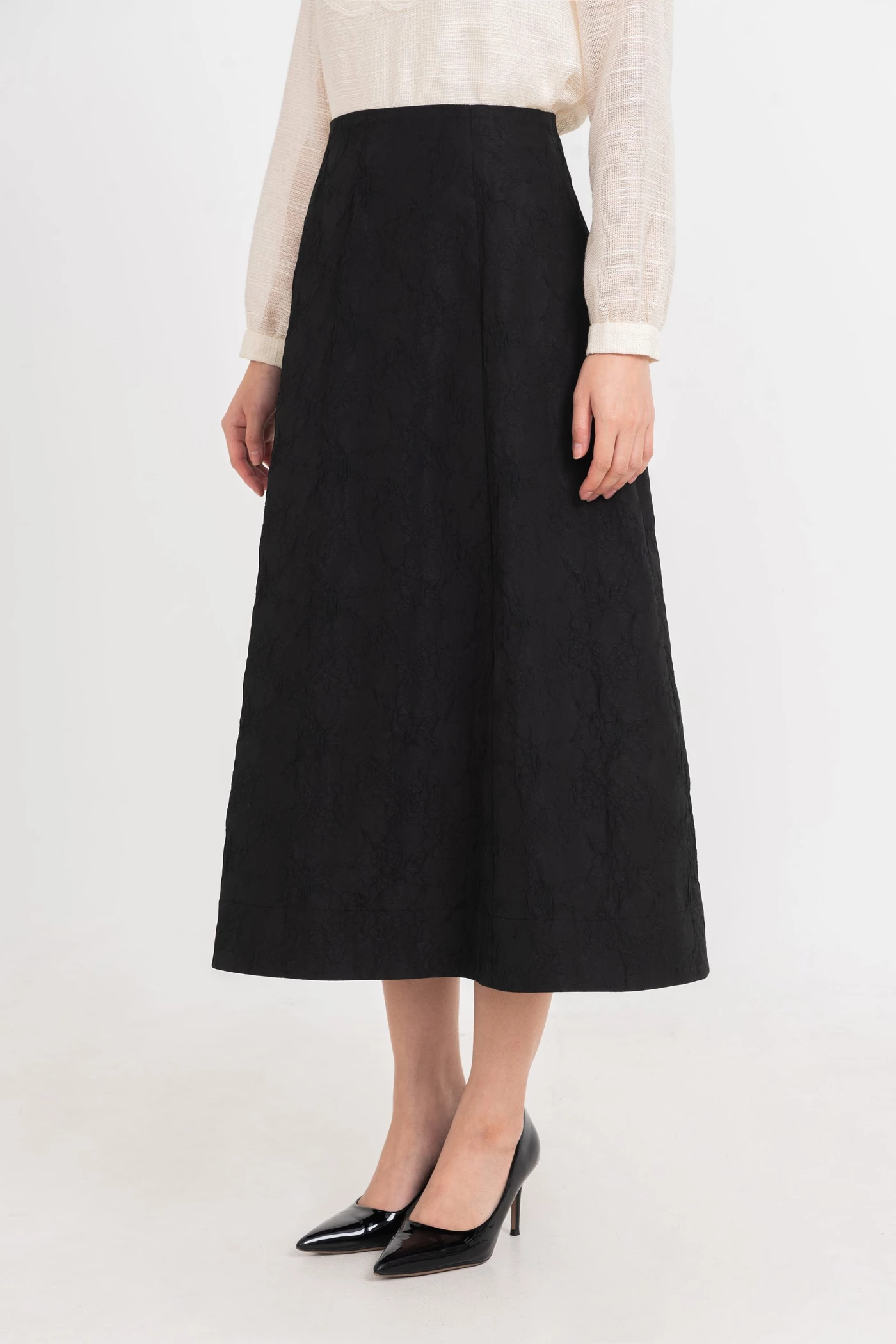 Chân váy xòe Jacquard vân hoa