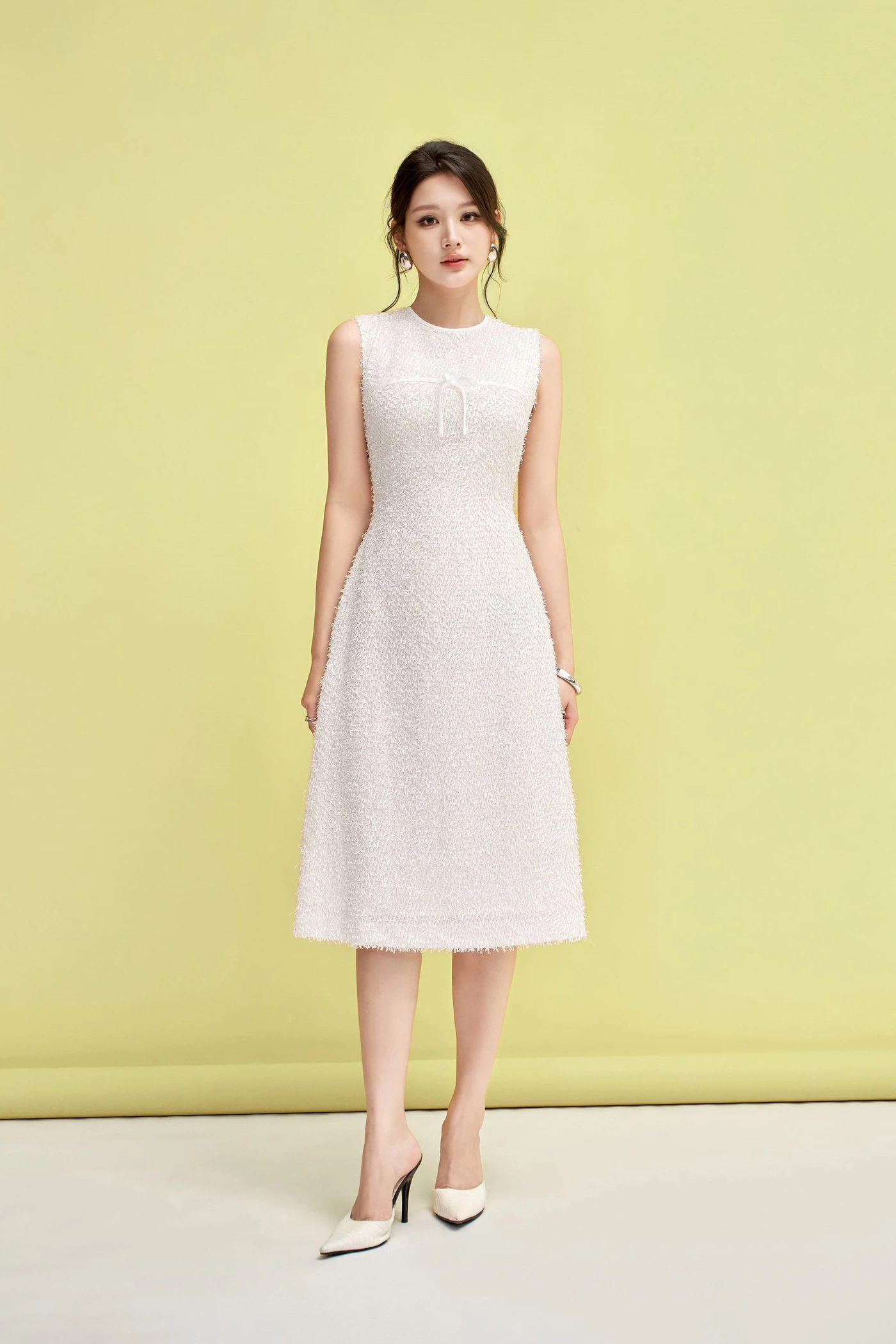 Đầm Tweed lông thỏ chữ A