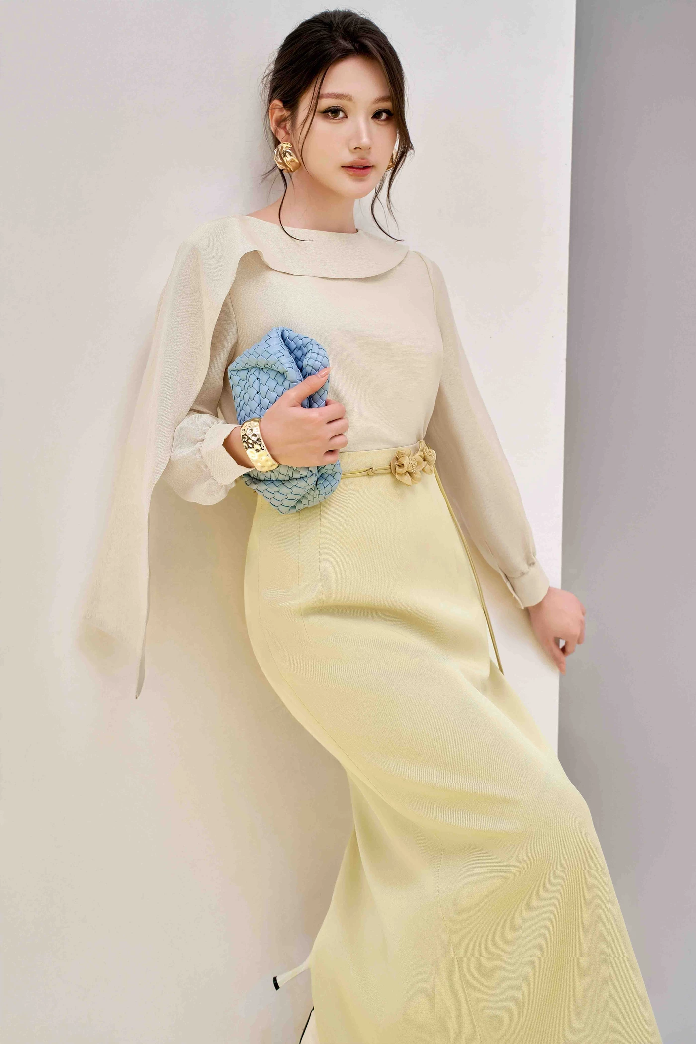 Áo sơ mi lụa Layered Bow