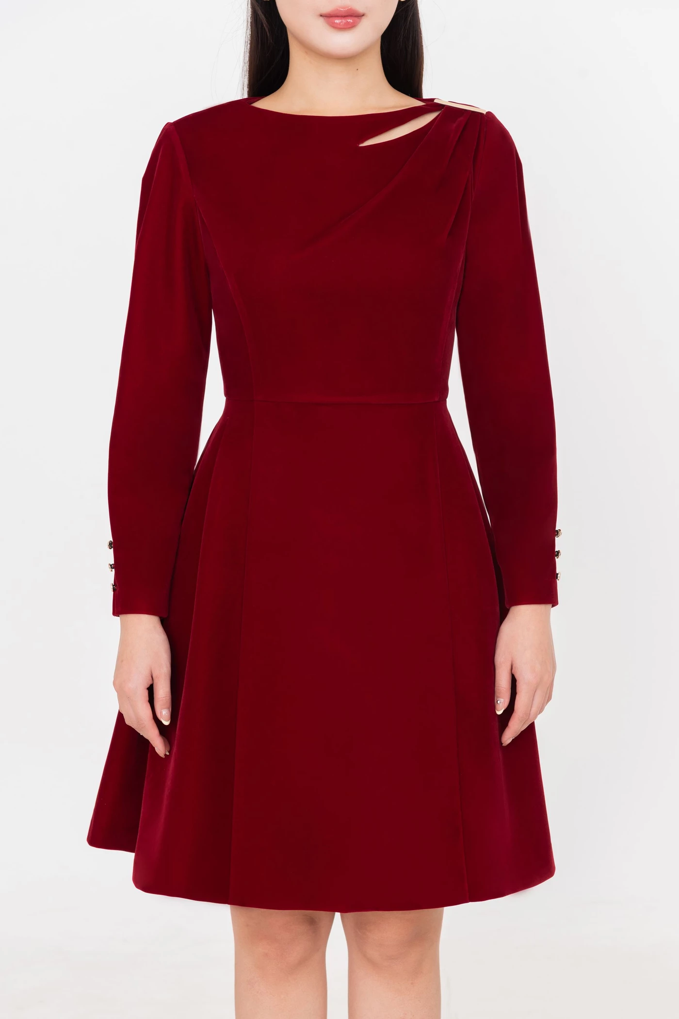 Đầm nhung đỏ Maroon