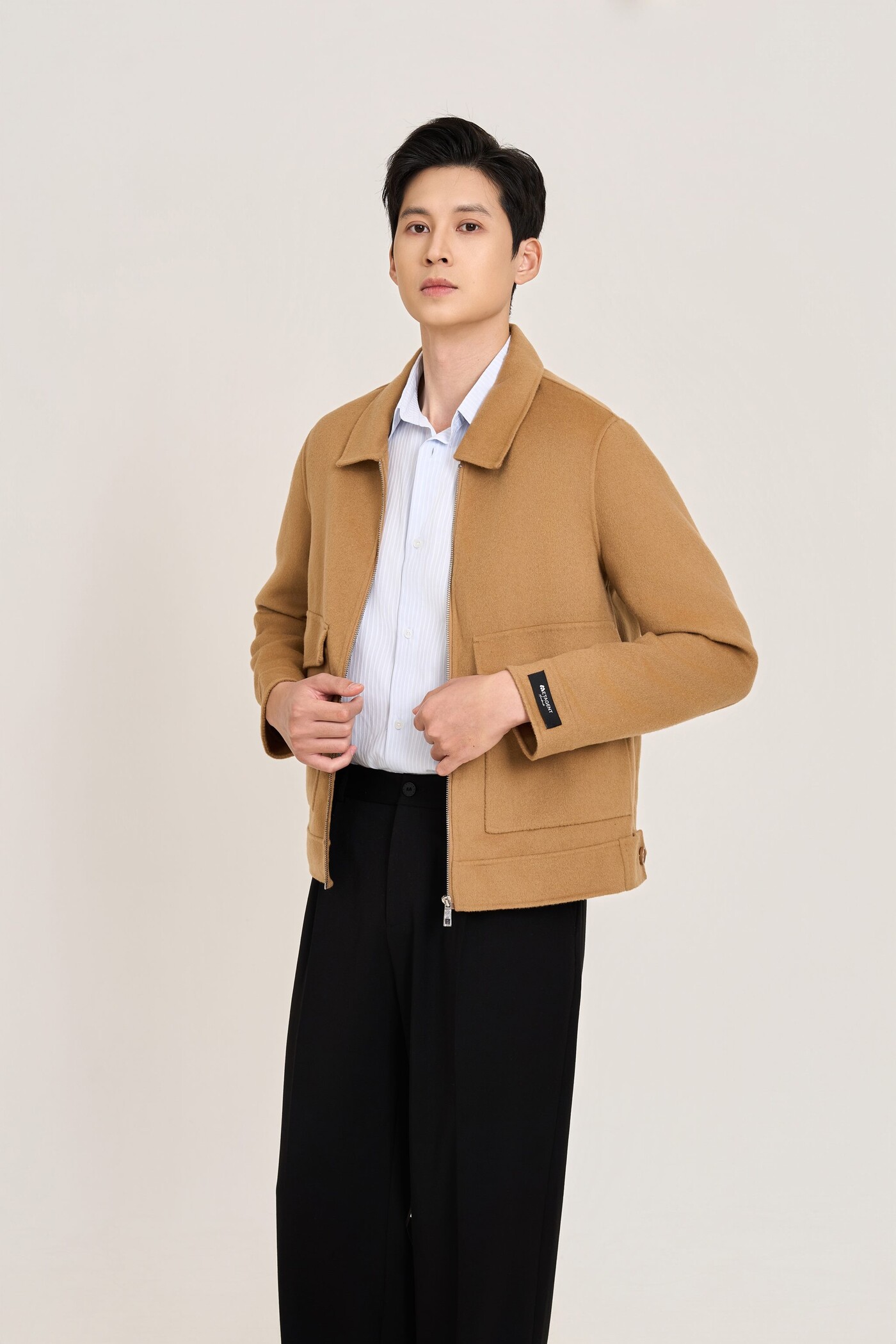 Áo khoác dạ lông cừu