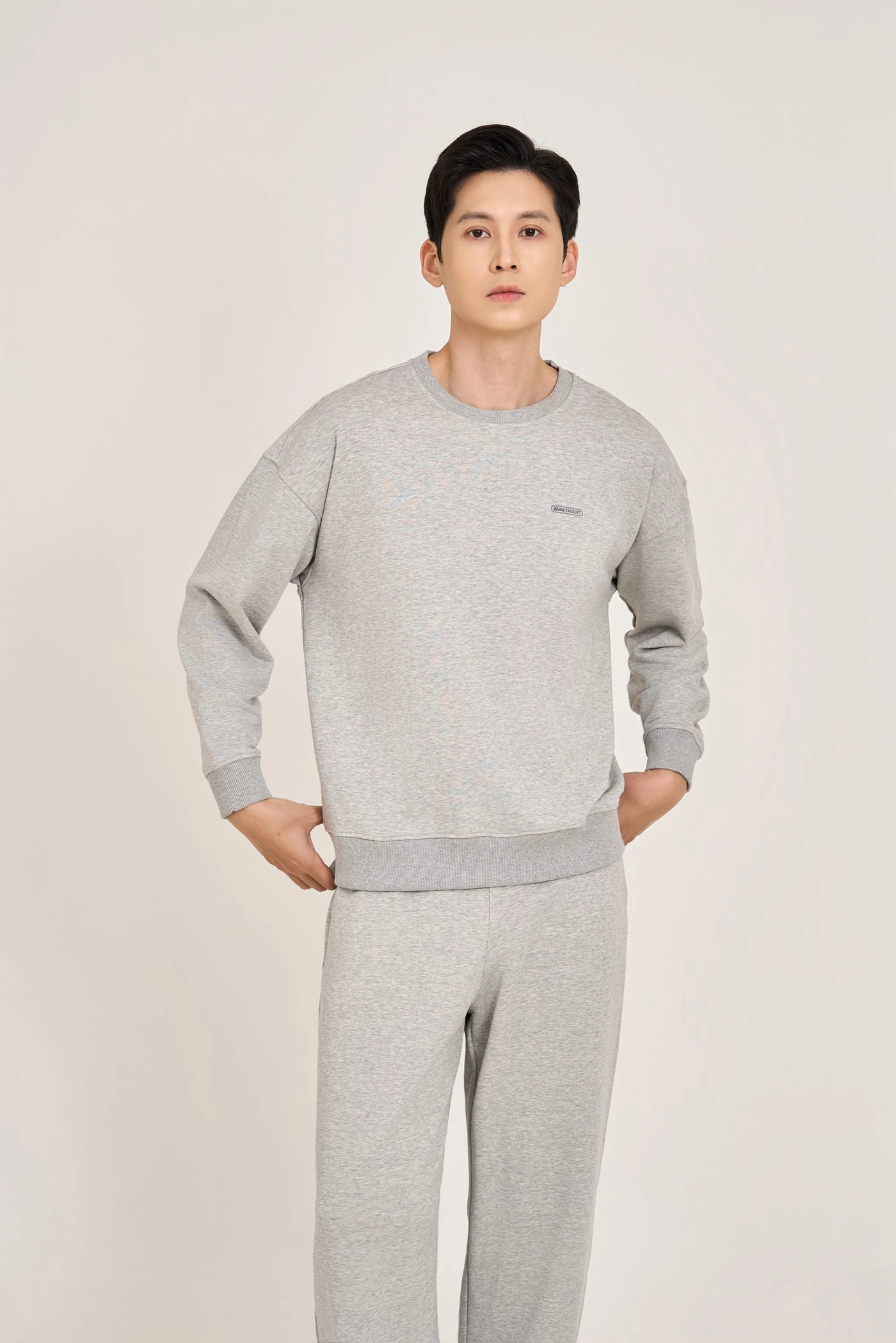 Áo thun Relaxed Sleek