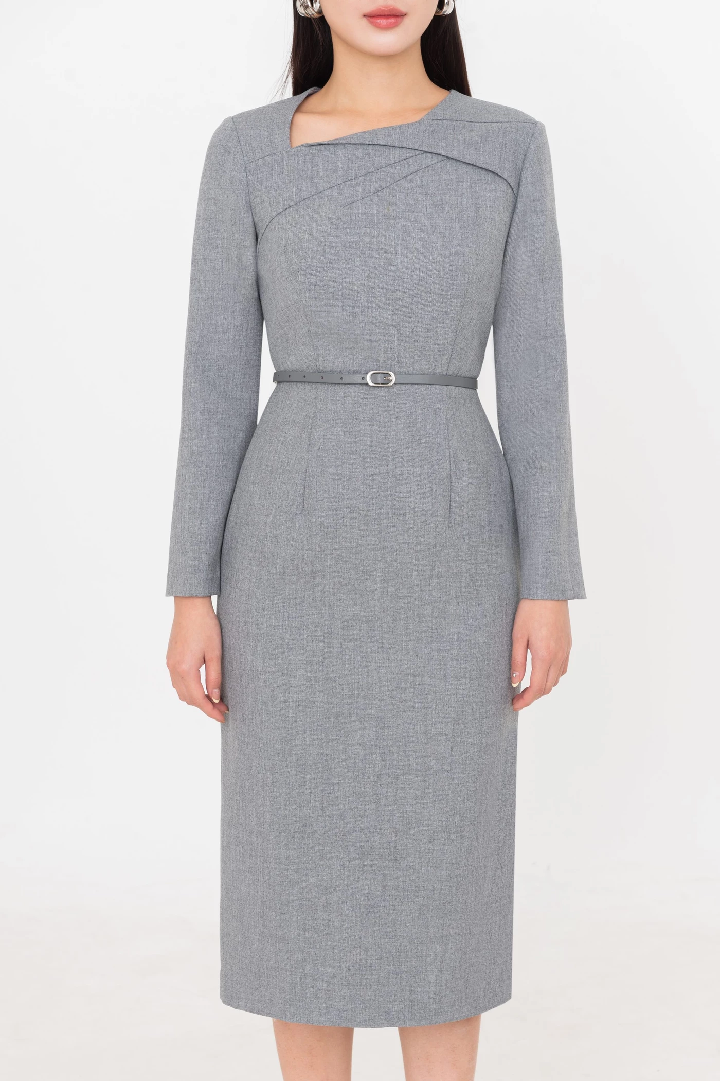 Đầm ôm cổ lệch Grace