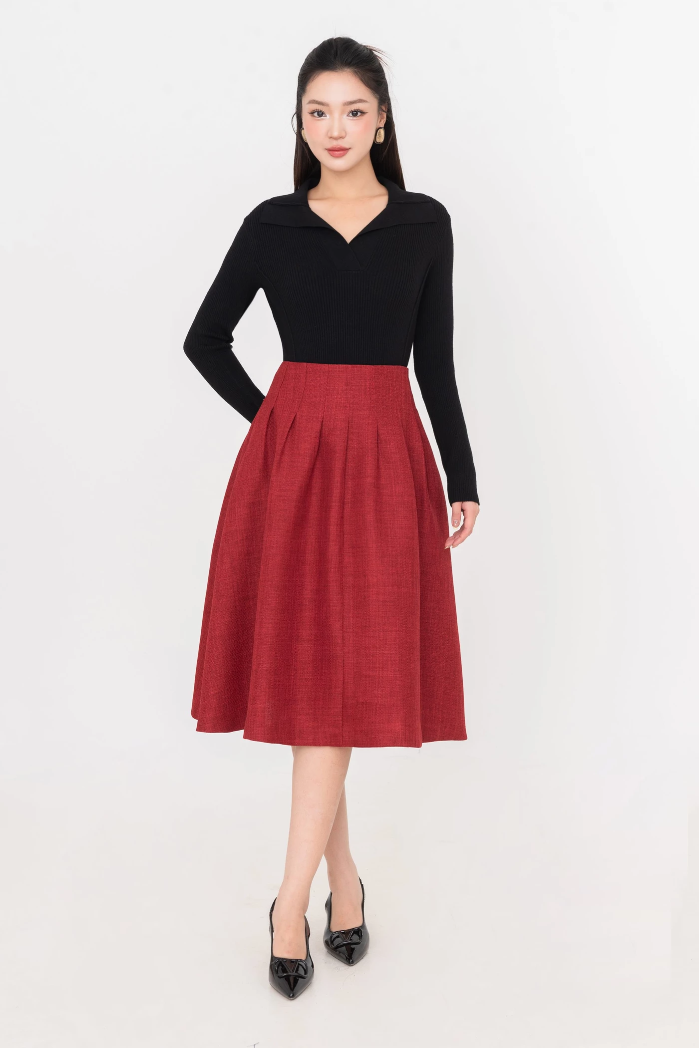 Chân váy xòe Red Flare