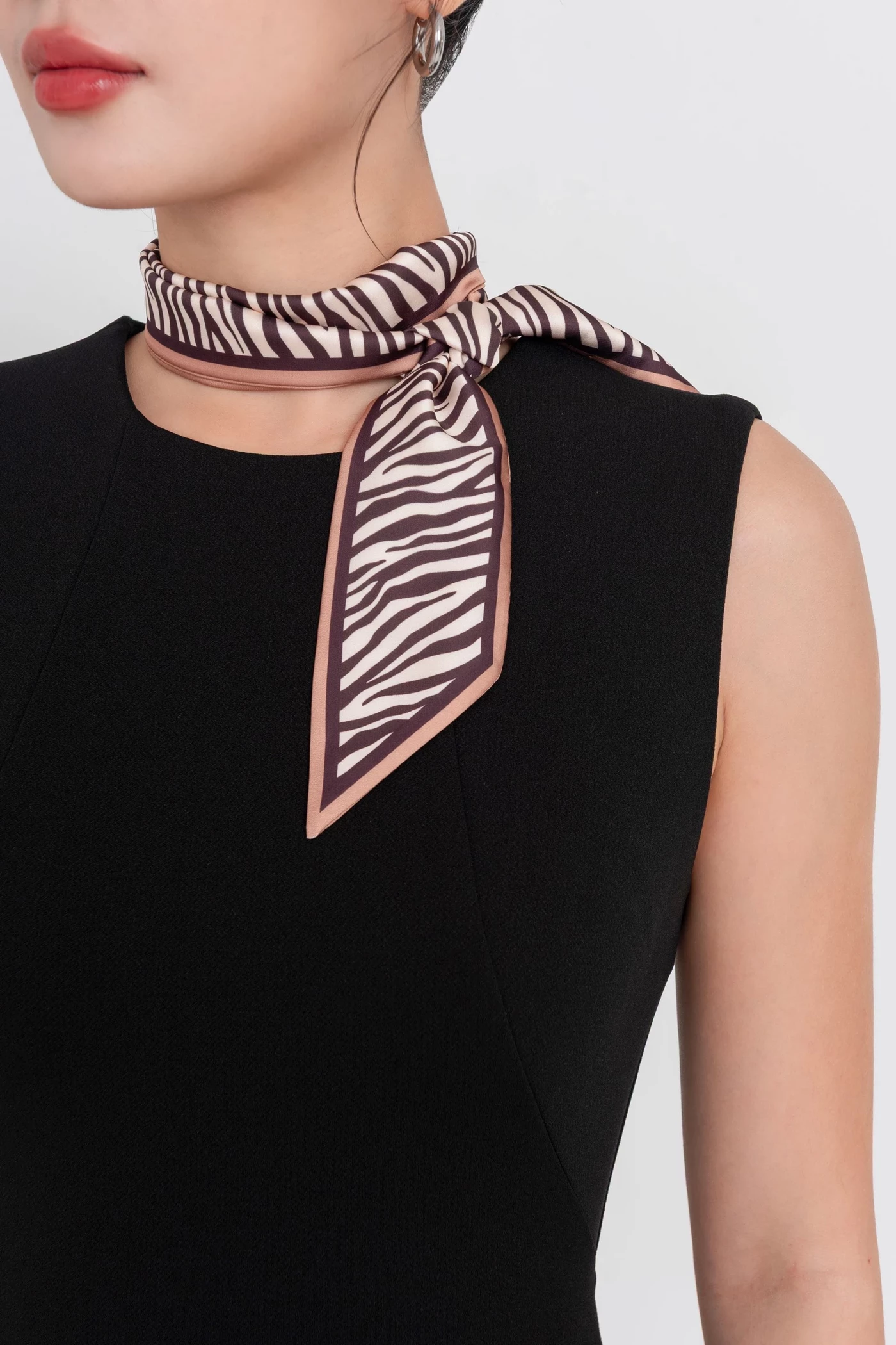 Đầm A-line Eternal (kèm khăn lụa) MS 42B0225