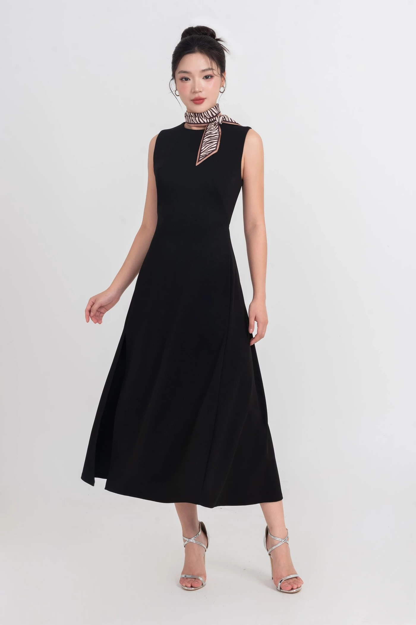 Đầm A-line Eternal (kèm khăn lụa) MS 42B0225