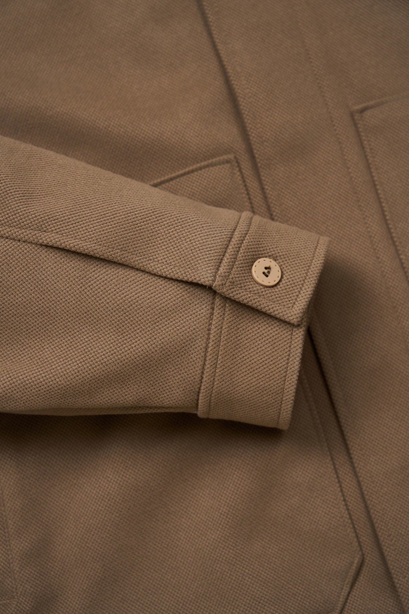 Áo khoác brown Minimal