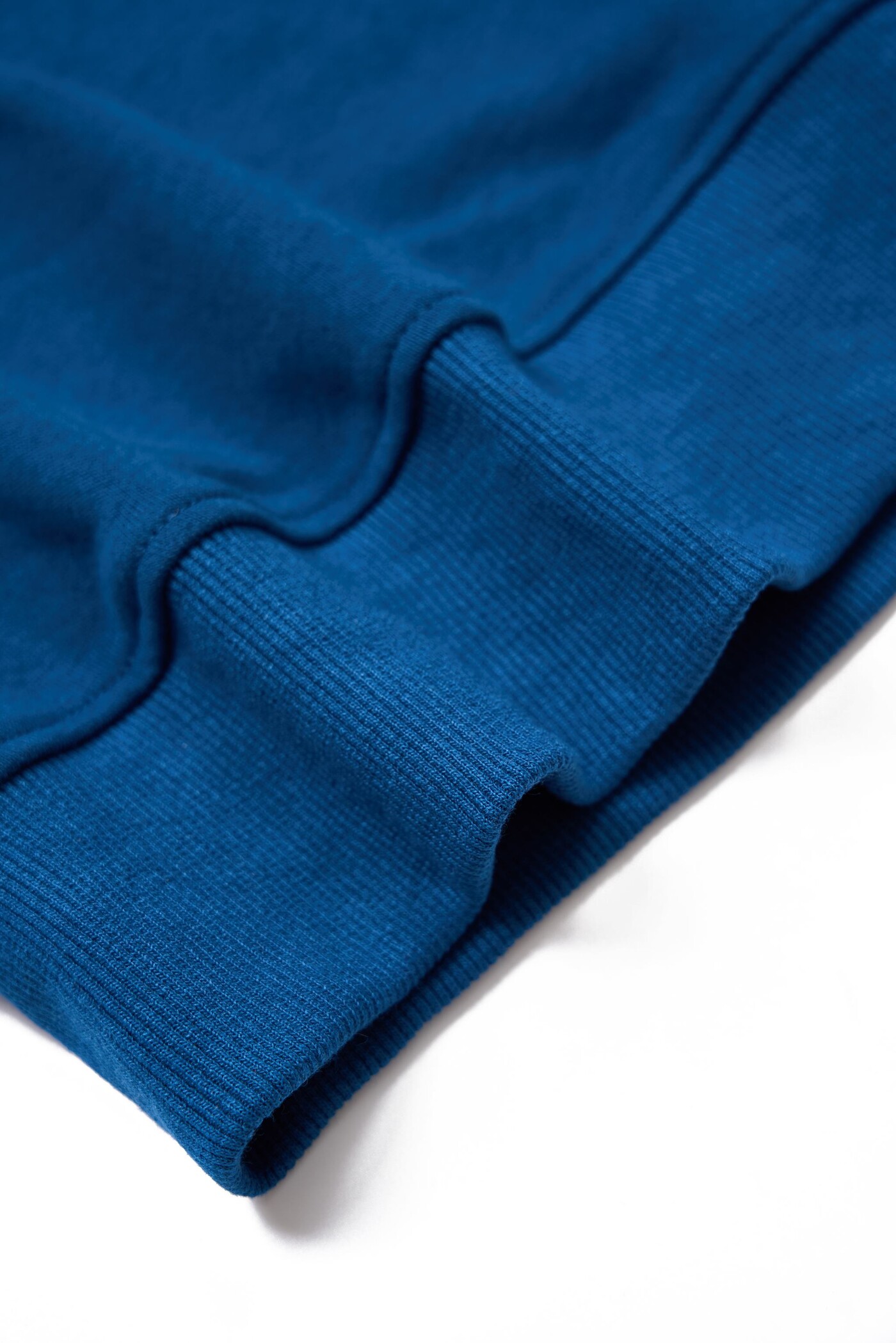 Áo thun Coban Regular