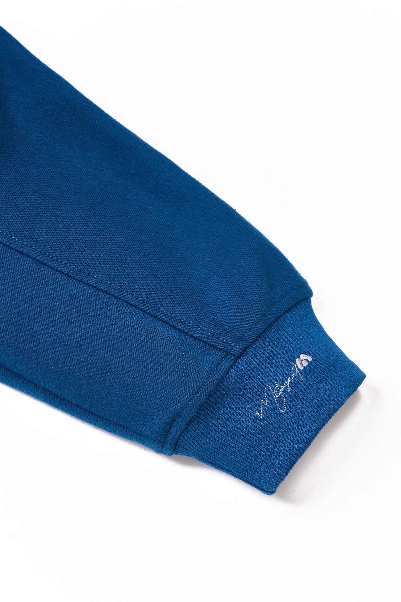 Áo thun Coban Regular