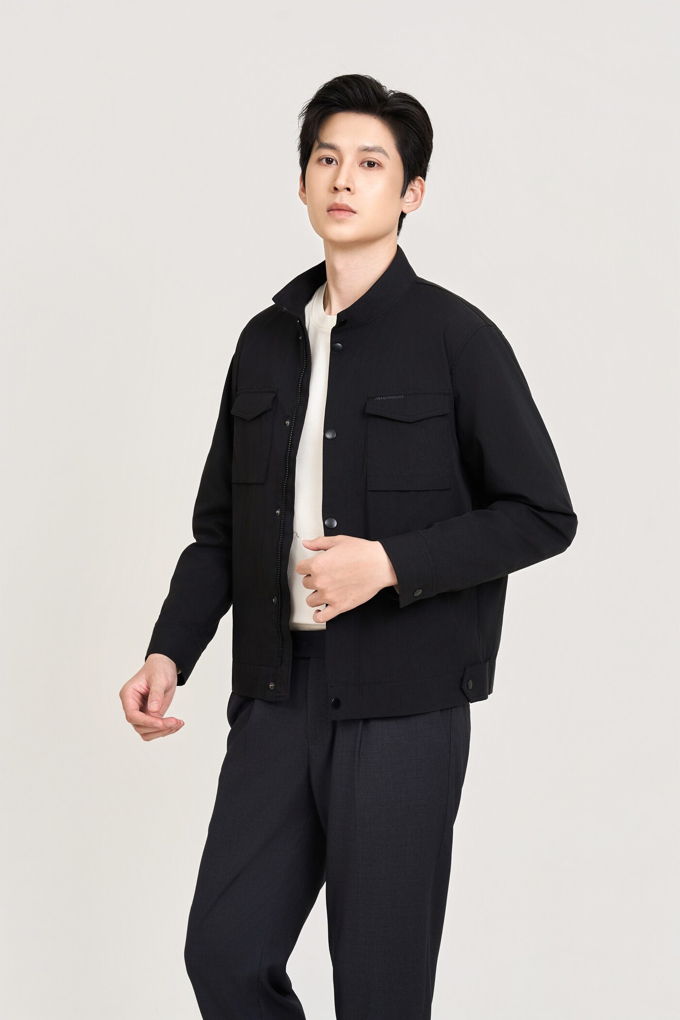 Áo khoác Khaki cổ tàu Modern