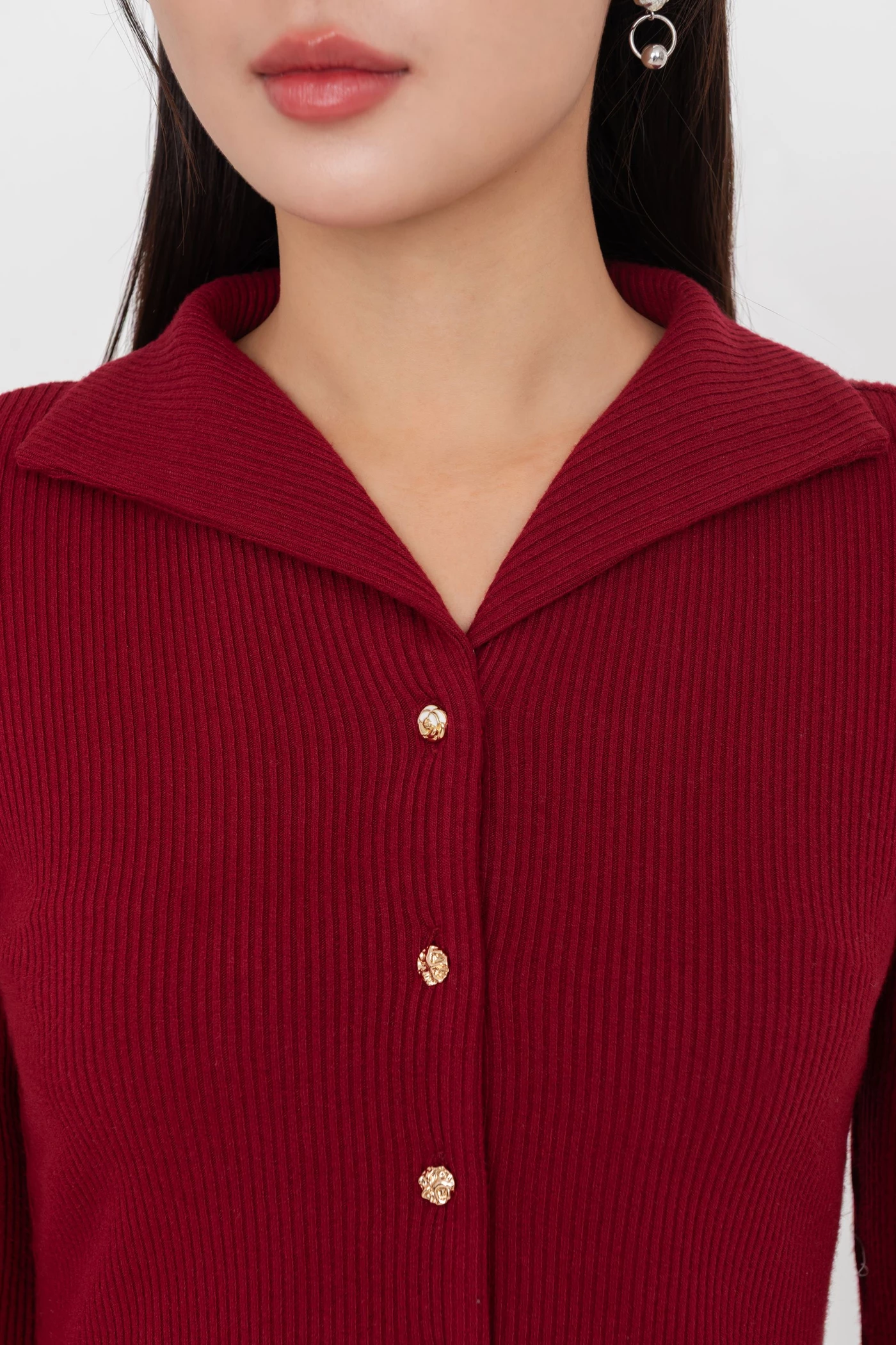 Áo thun gân cổ kiểu