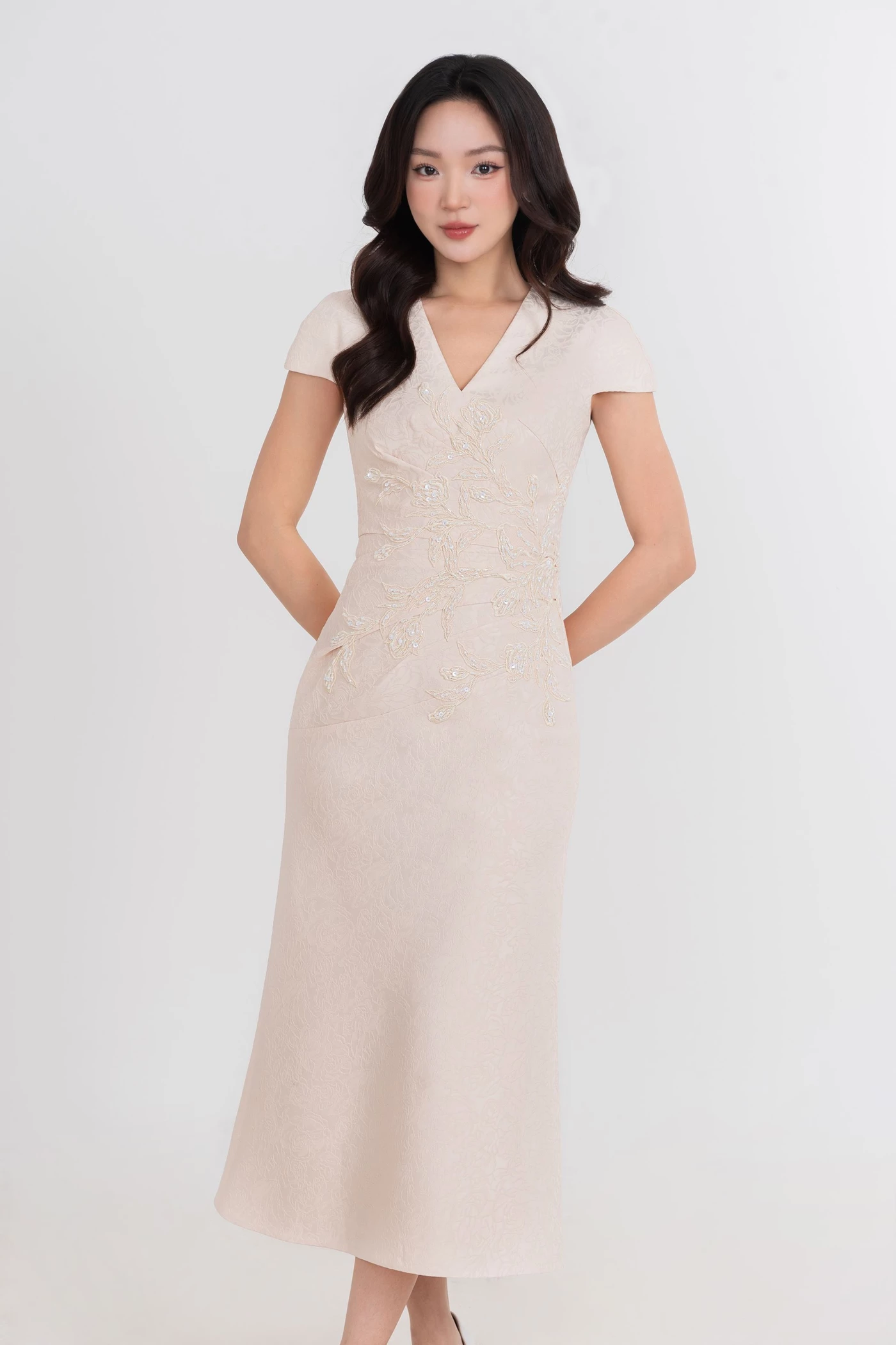 Ivory Fleur Dress - Đầm dạ hội thêu hoa