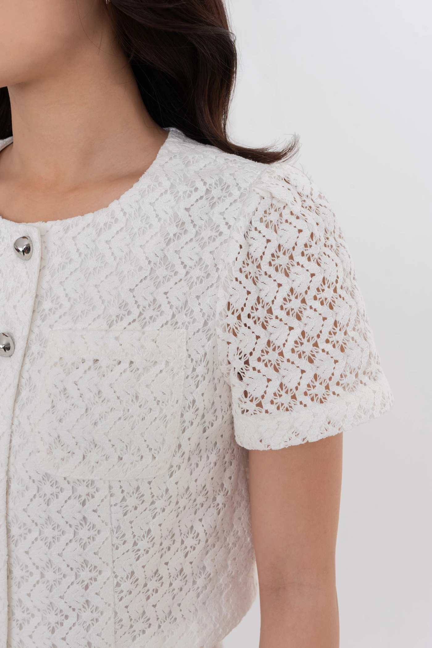 Áo sơ mi ren Croptop